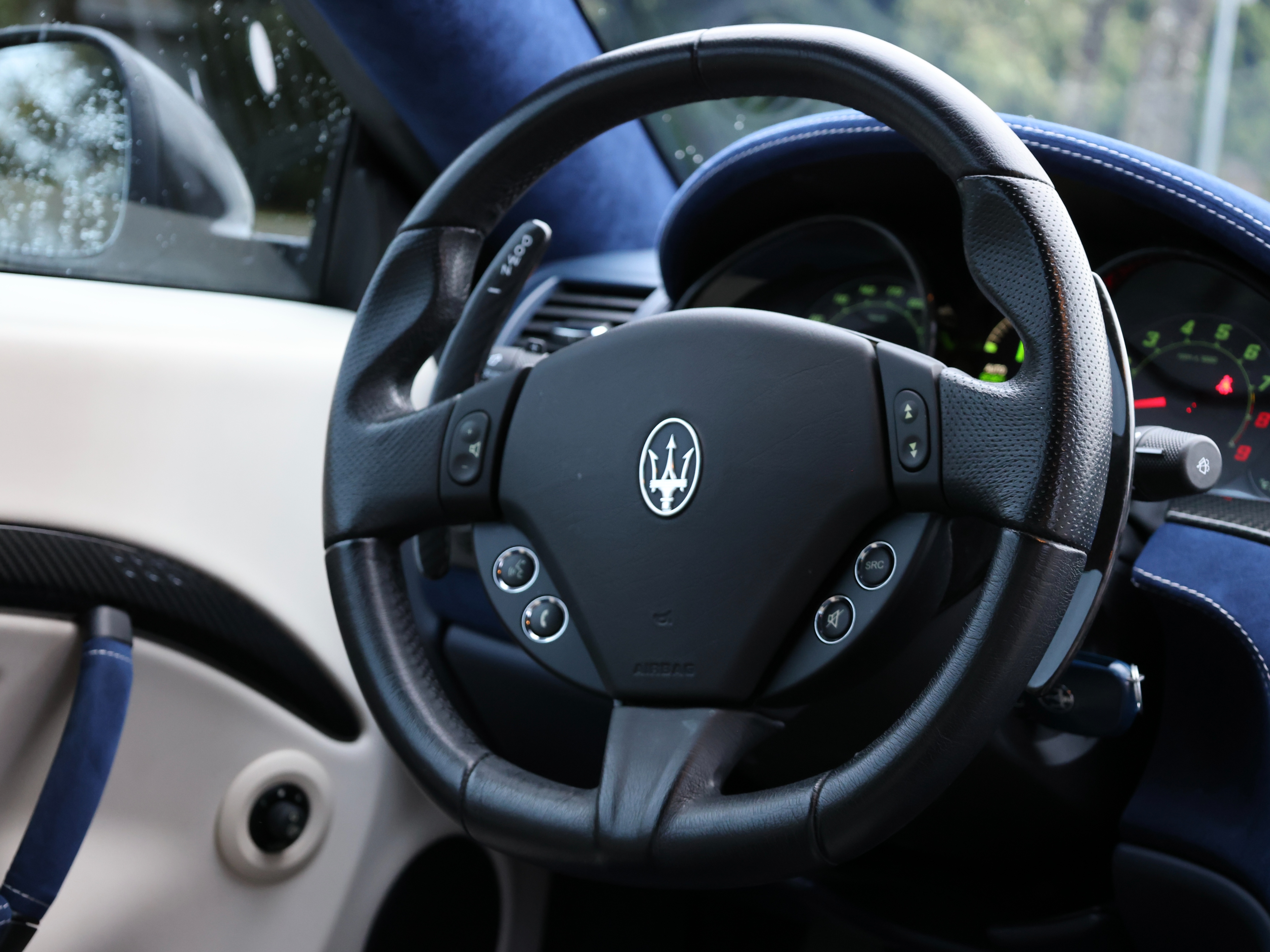 2018 Maserati granturismo MC - Image 18