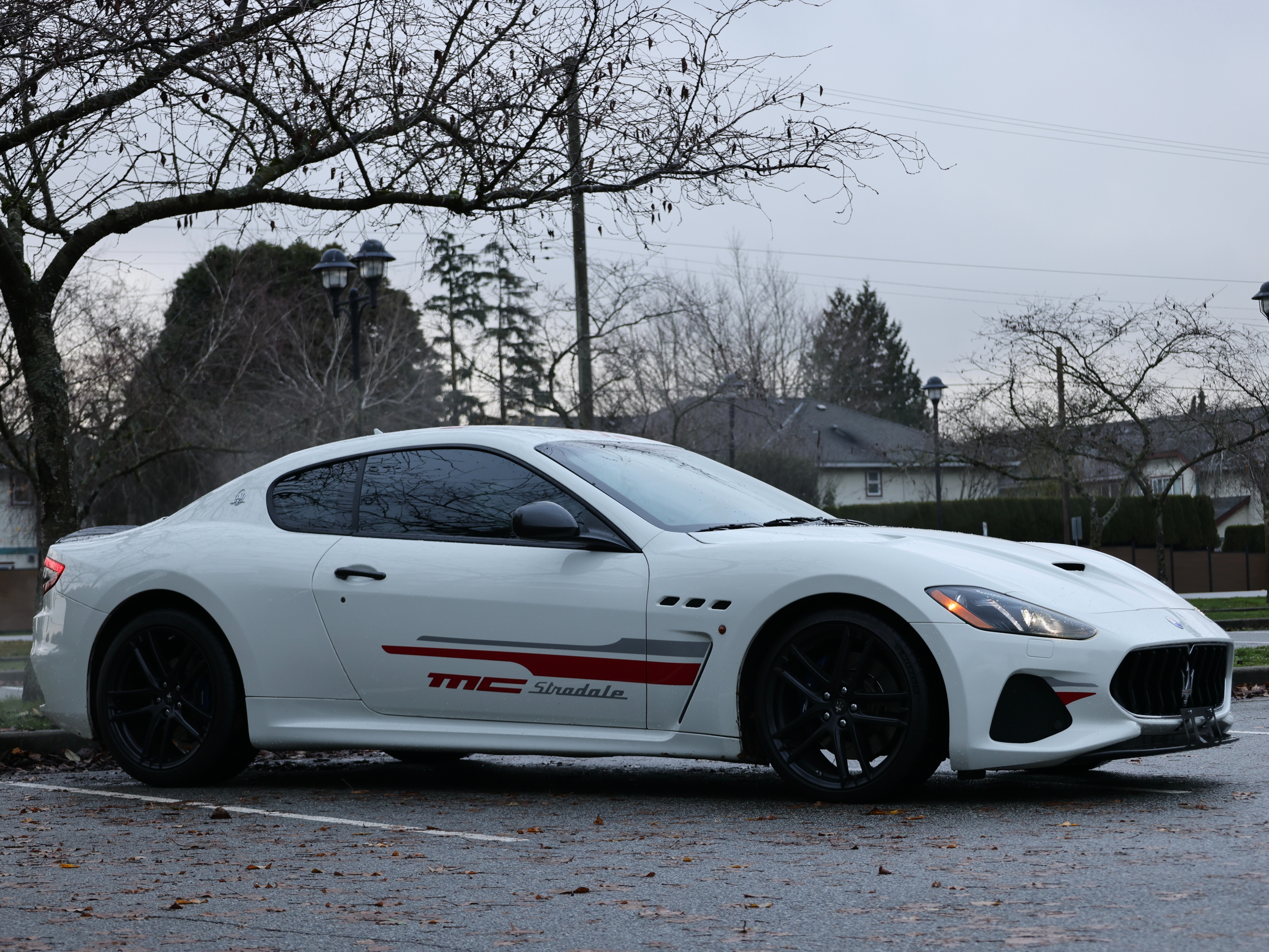 2018 Maserati granturismo MC - Image 2