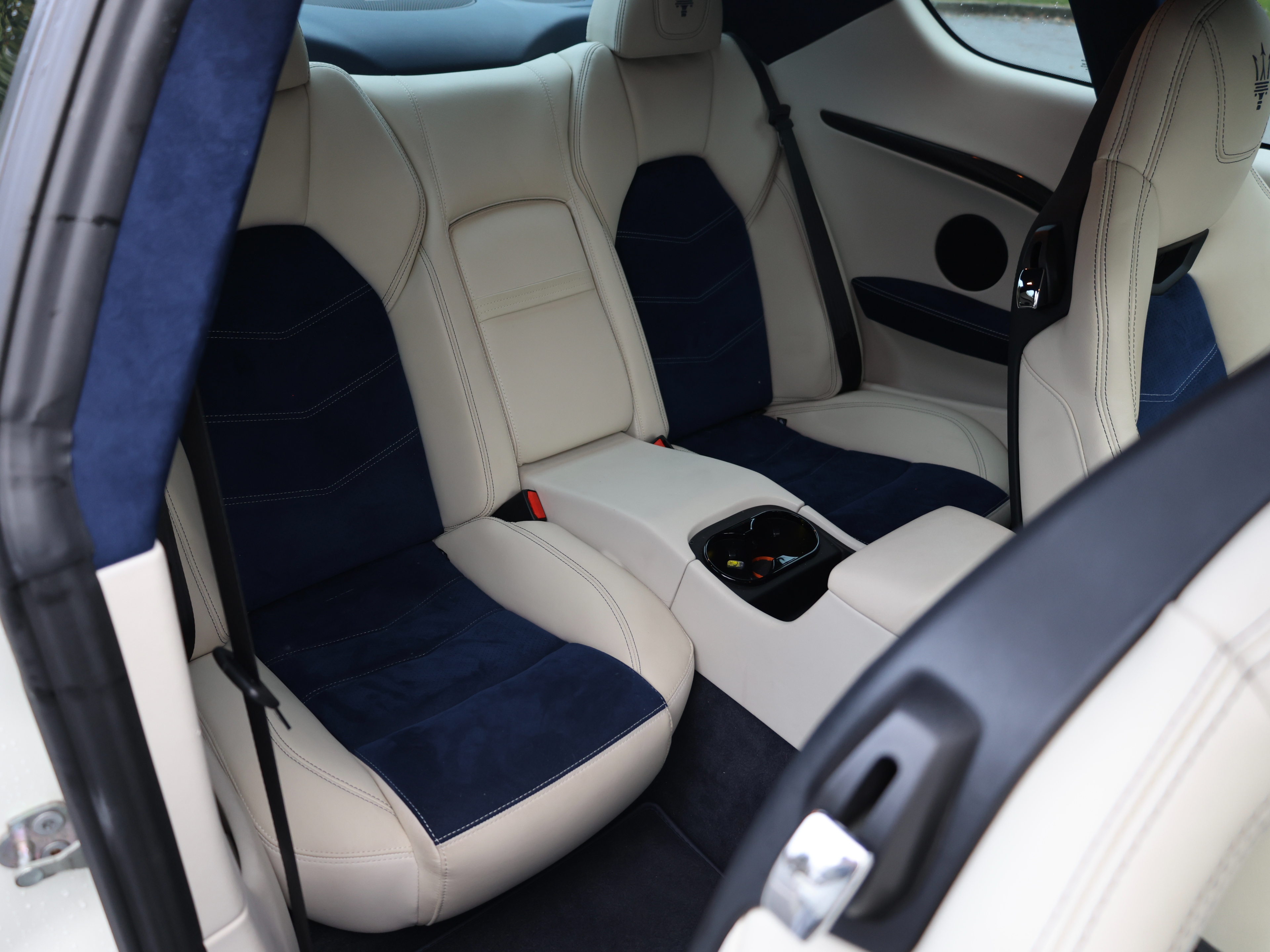 2018 Maserati granturismo MC - Image 21