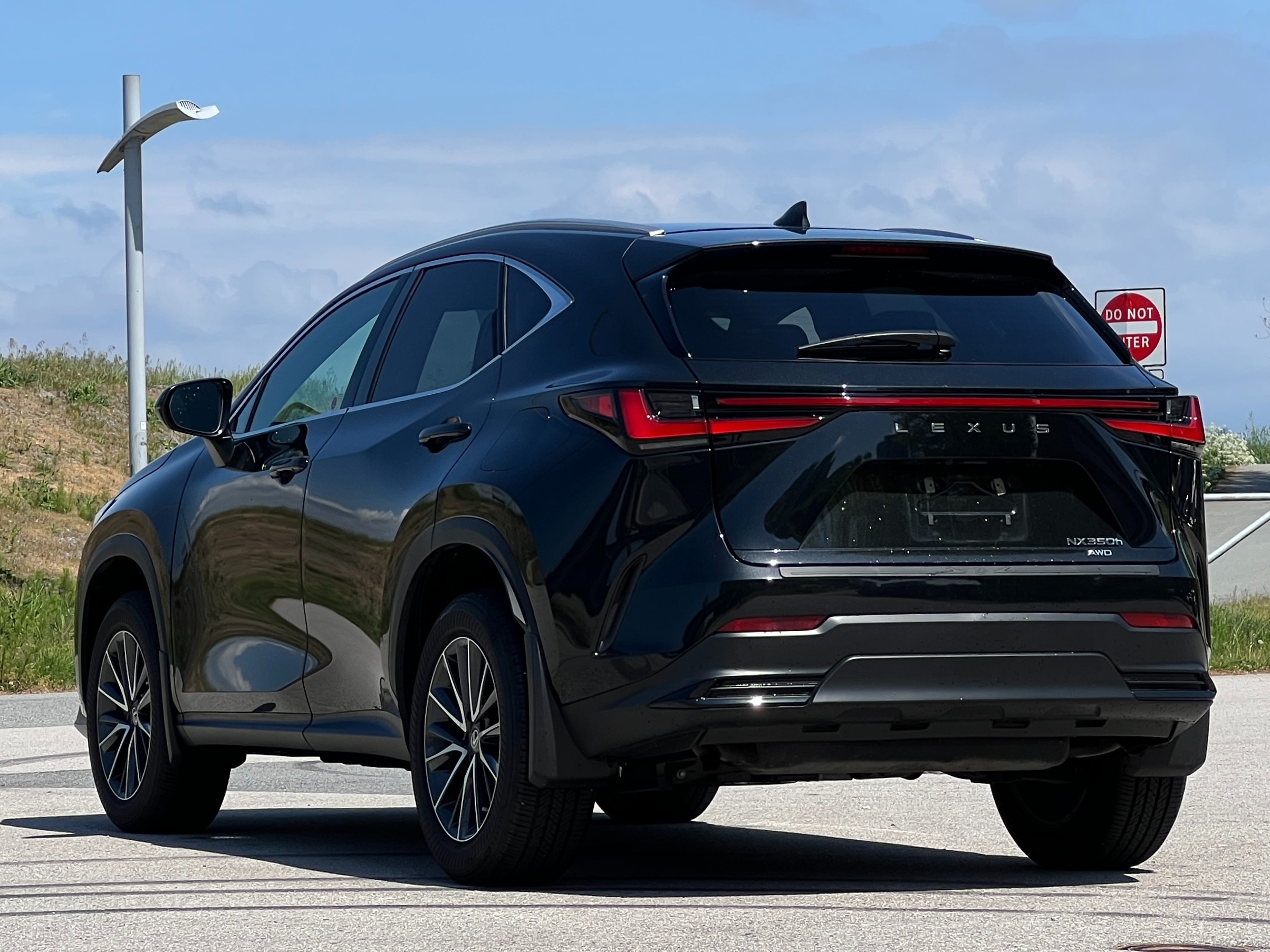 2023 Lexus nx350h premium | No accident - Image 6