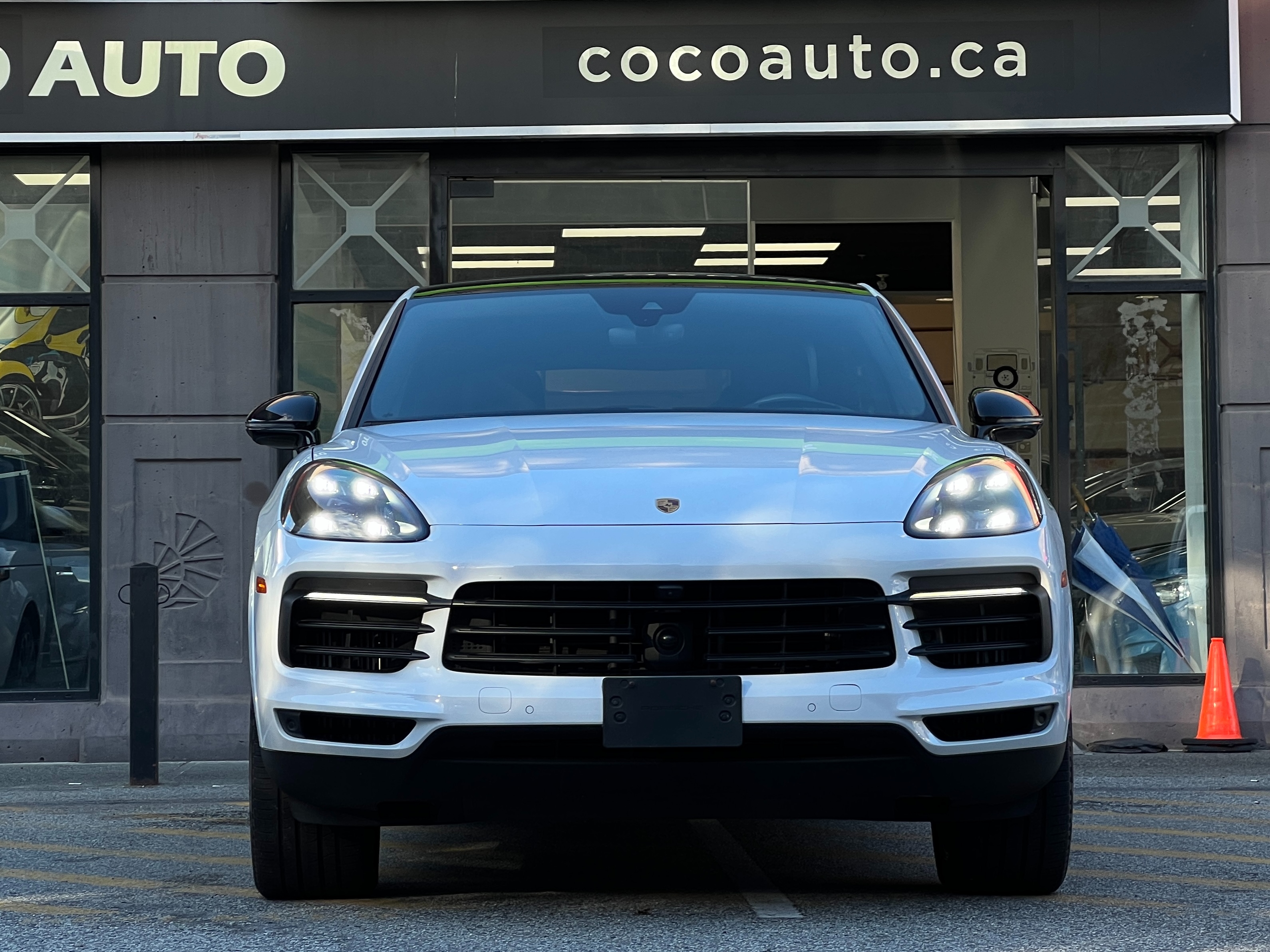 2020 Porsche Cayenne s coupe | fully loaded  - Image 3