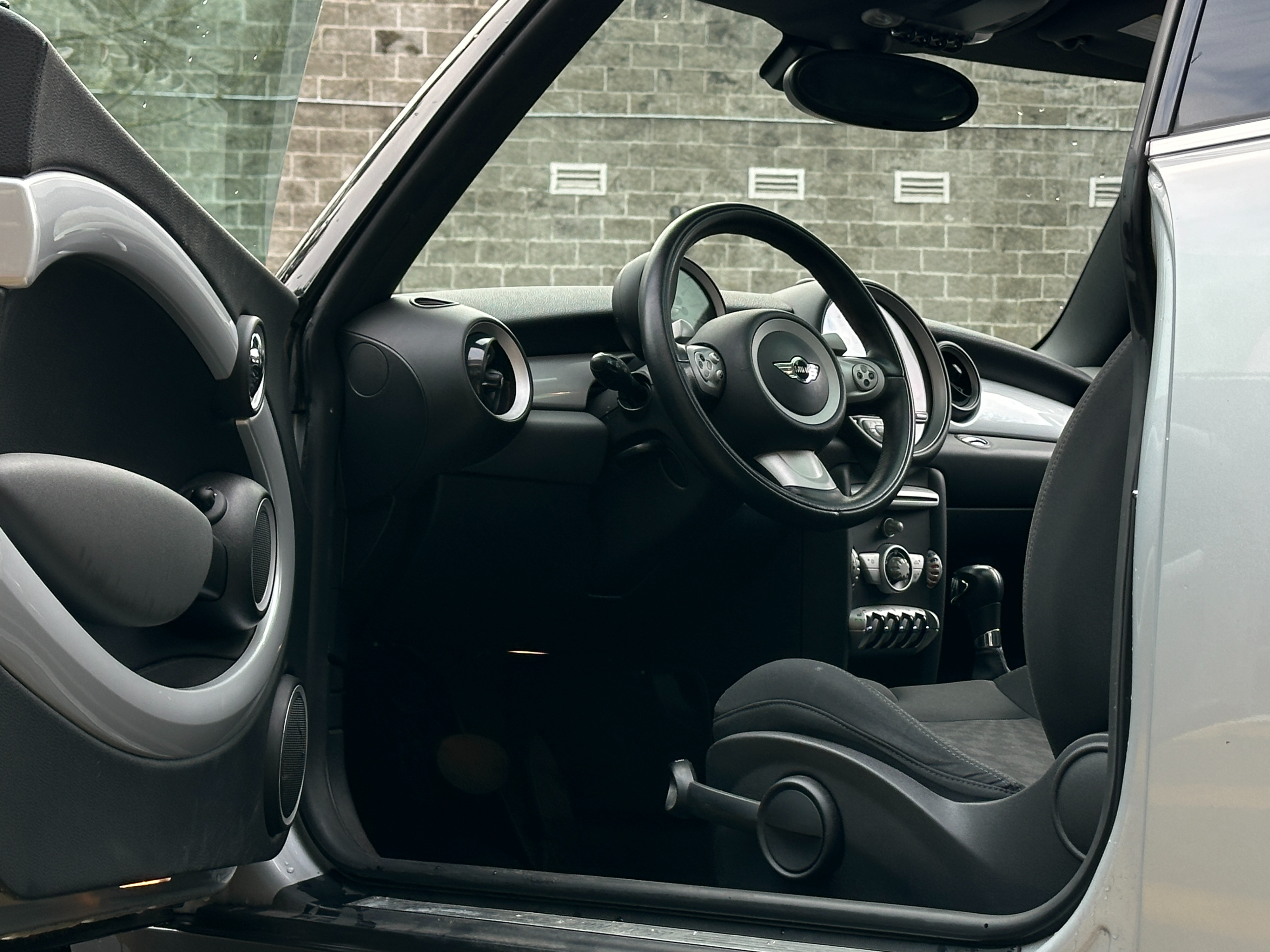 2007 Mini Cooper - Image 9
