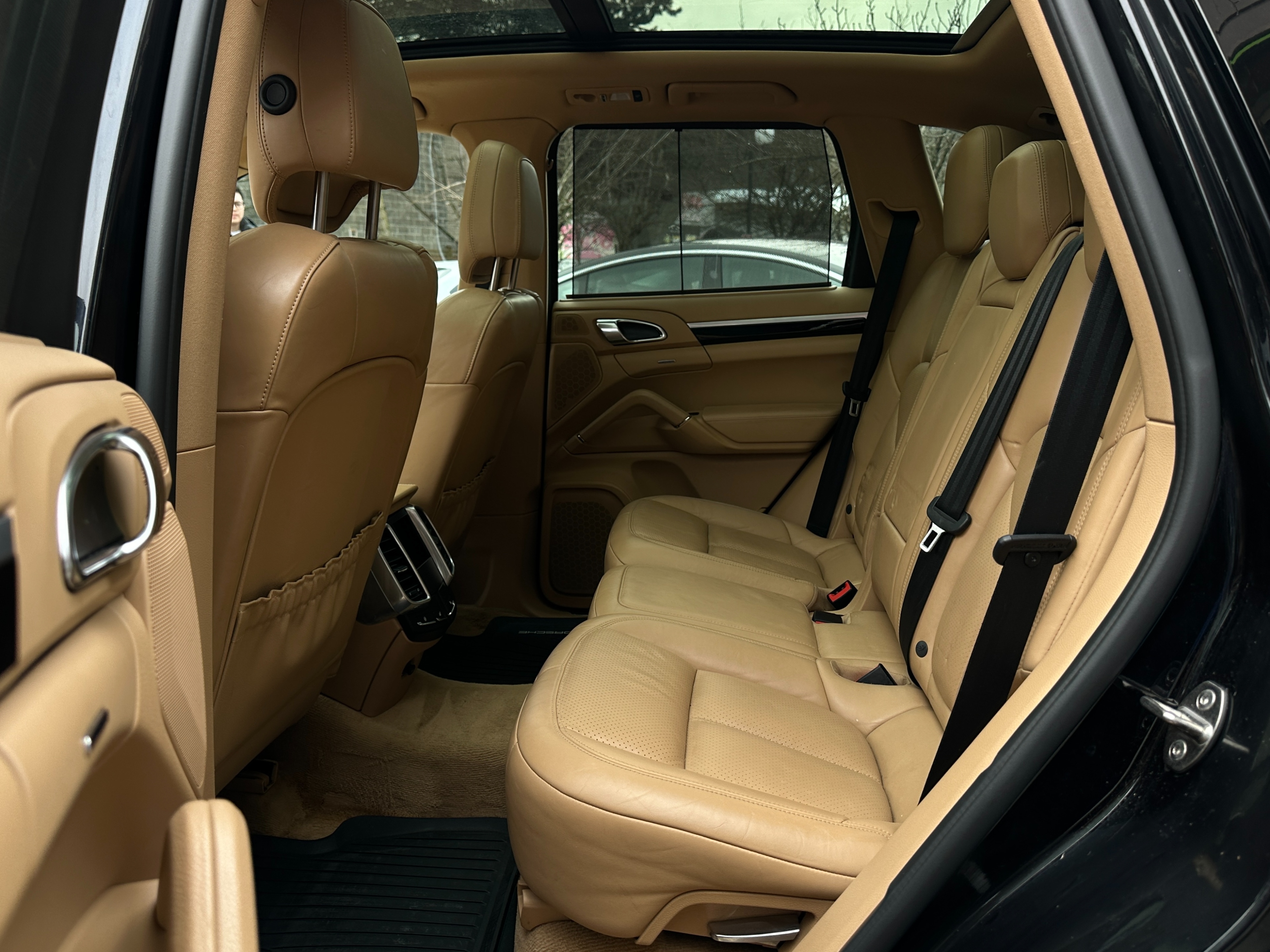 2016 Porsche Cayenne - Image 17