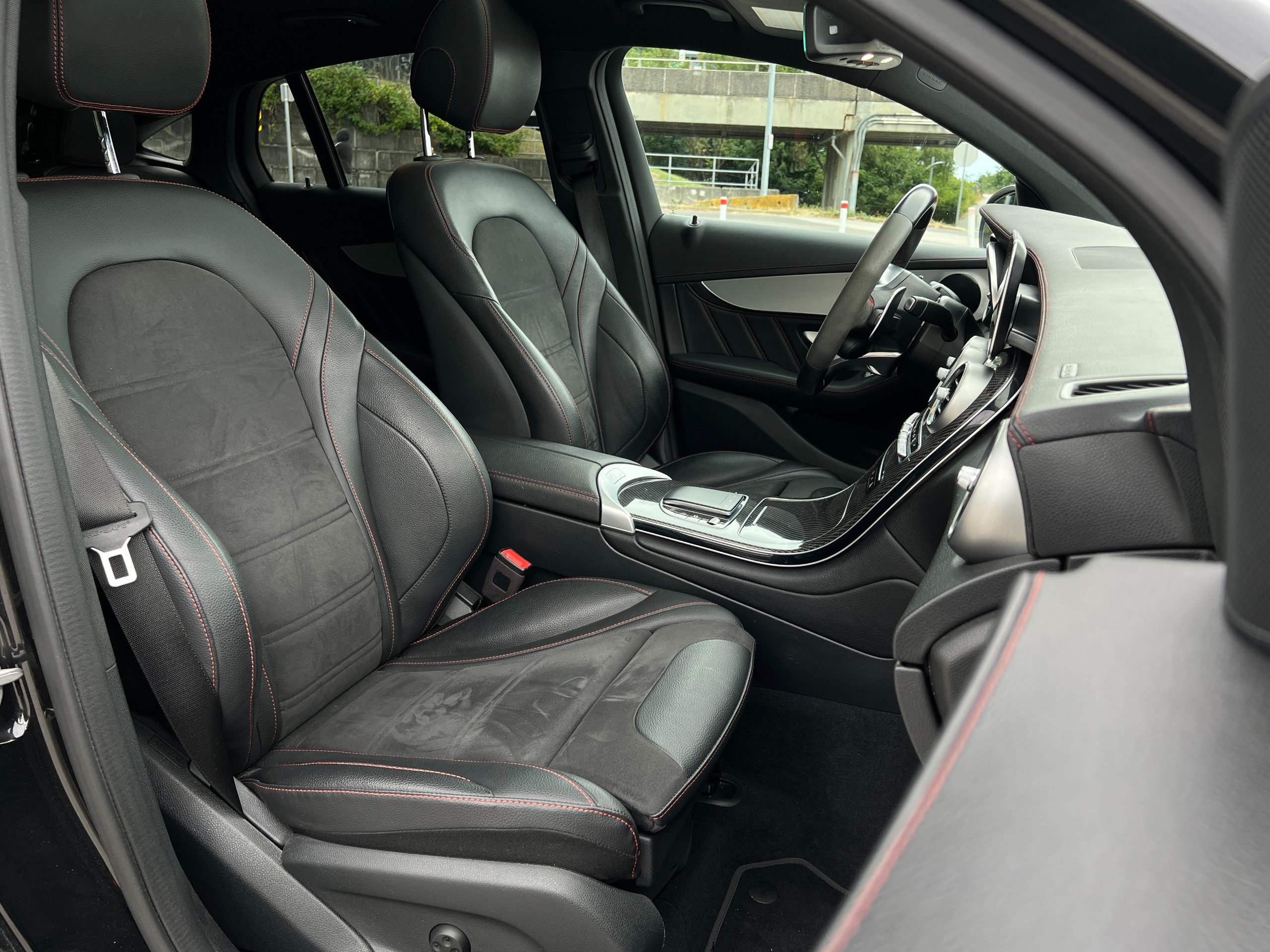 2022 Mercedes-Benz glc43 | BC Local - Image 14