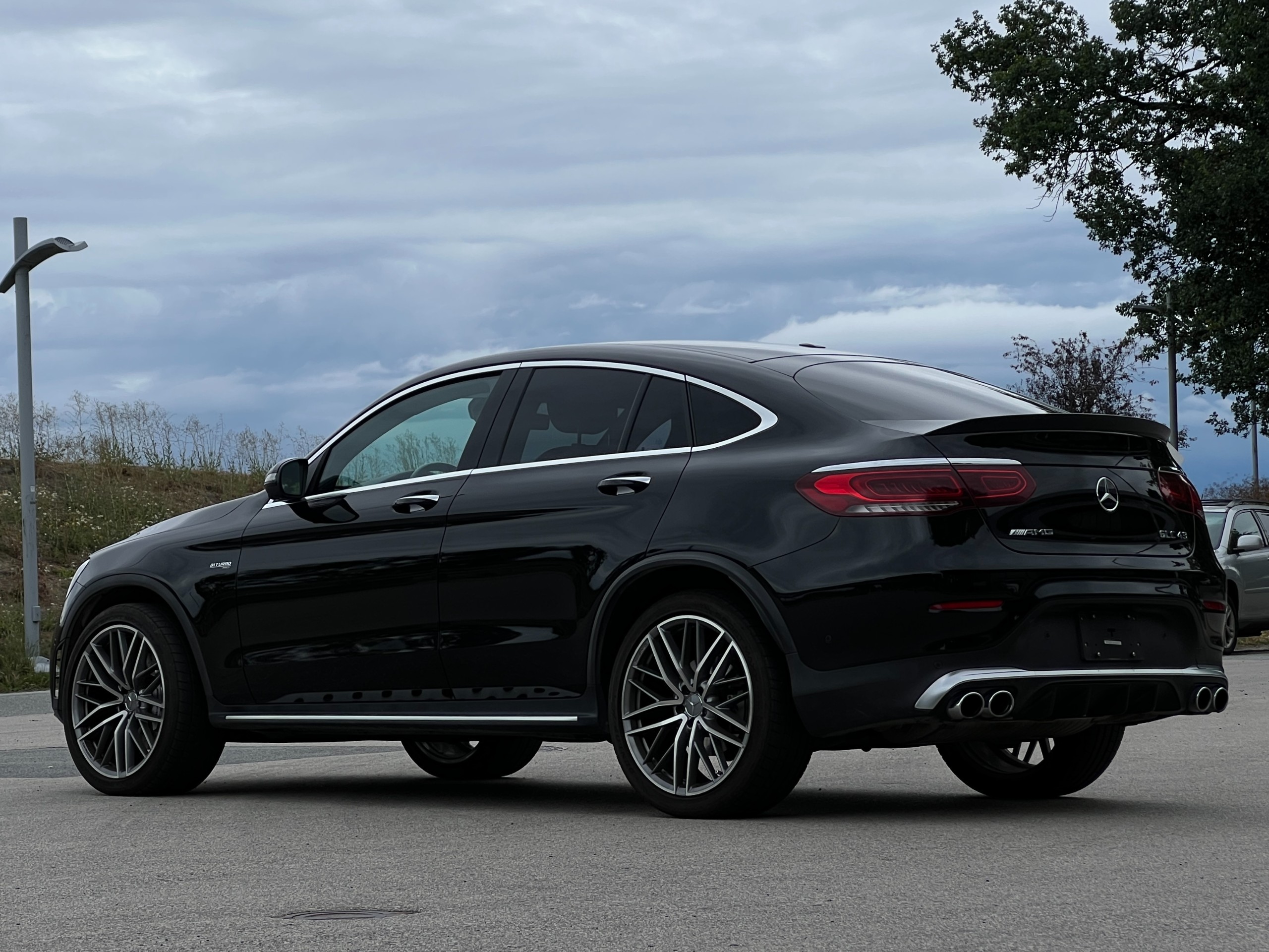 2022 Mercedes-Benz glc43 | BC Local - Image 5