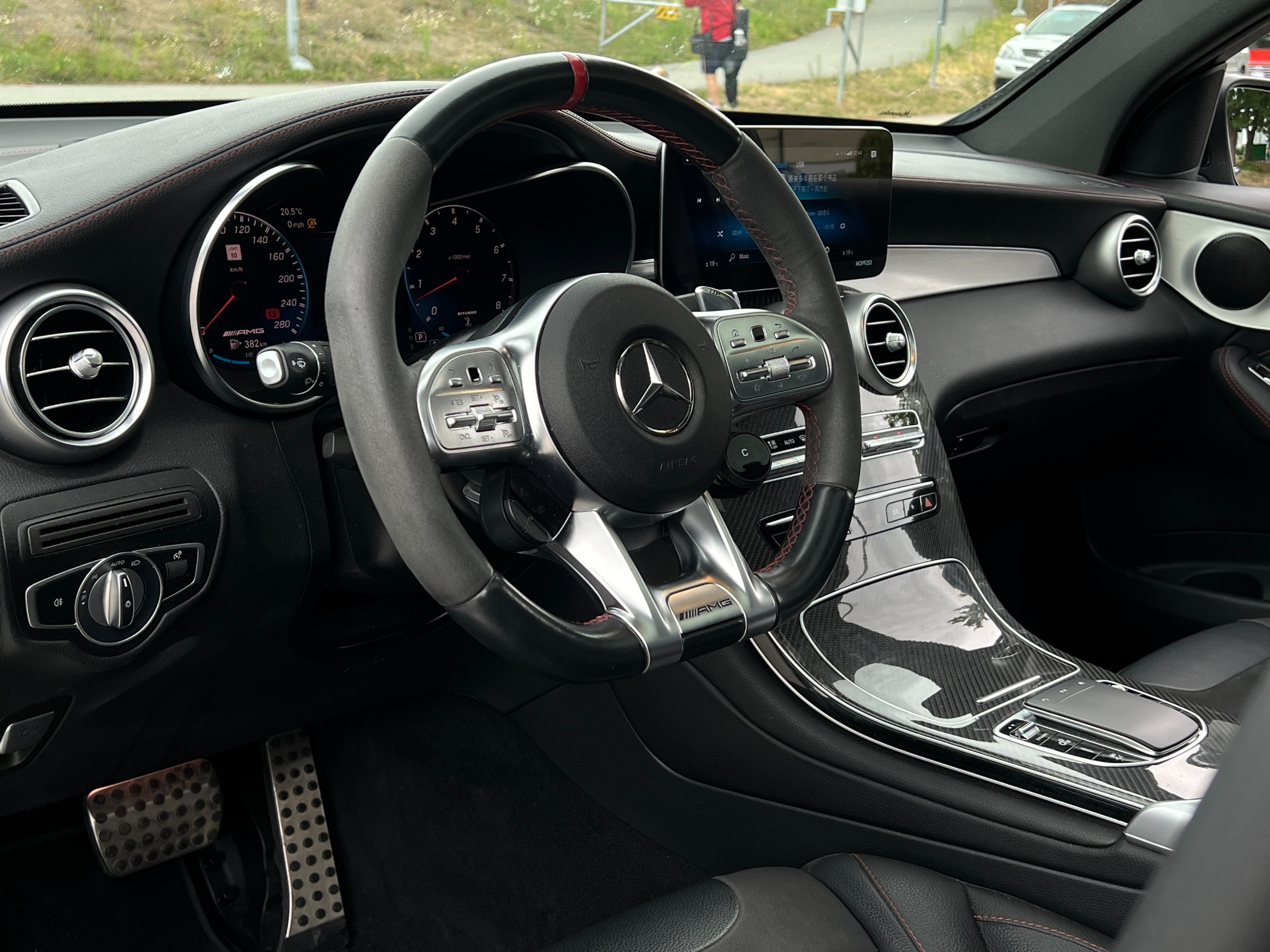 2022 Mercedes-Benz glc43 | BC Local - Image 8