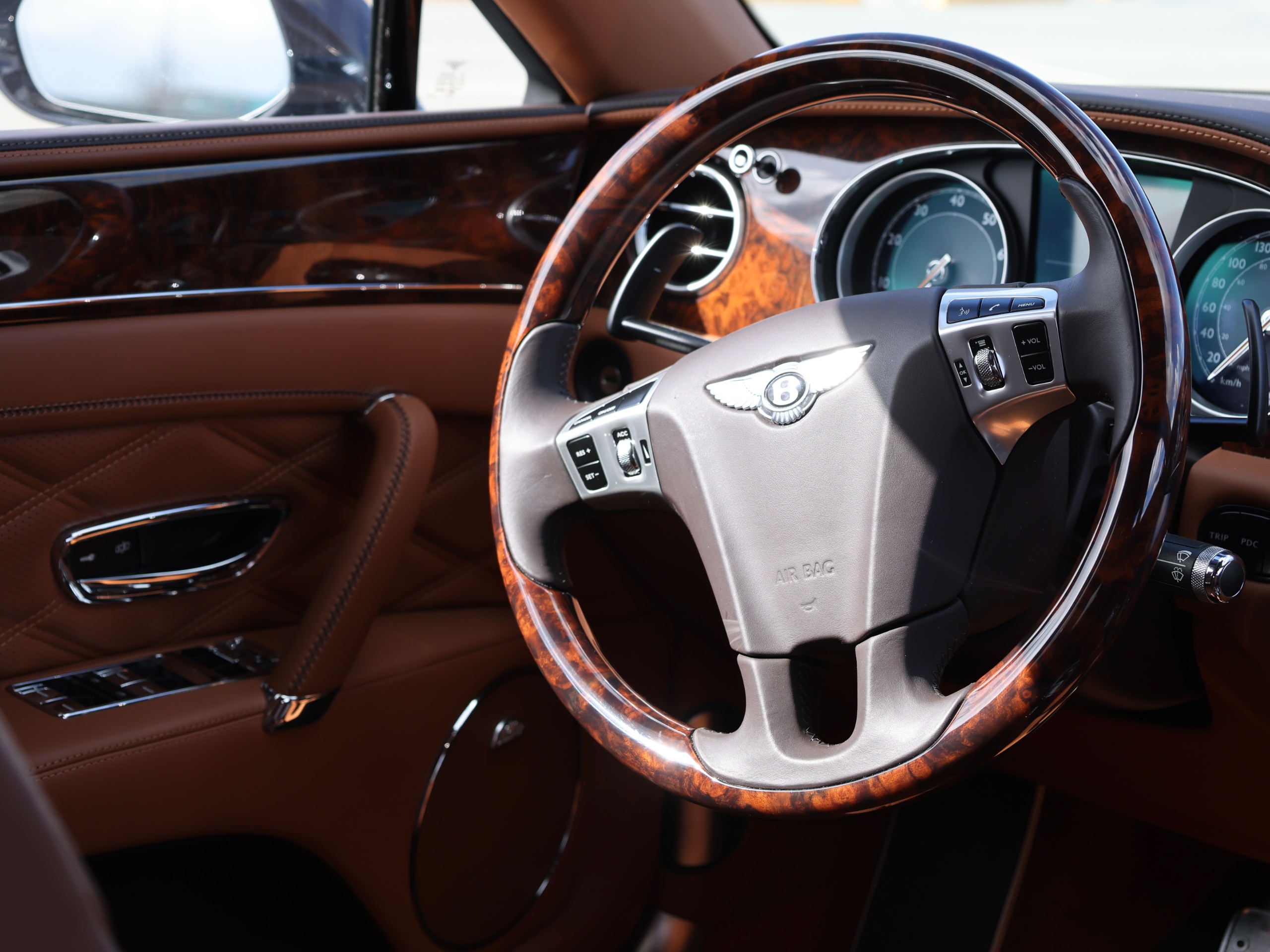 2015 Bentley Flying - Image 13