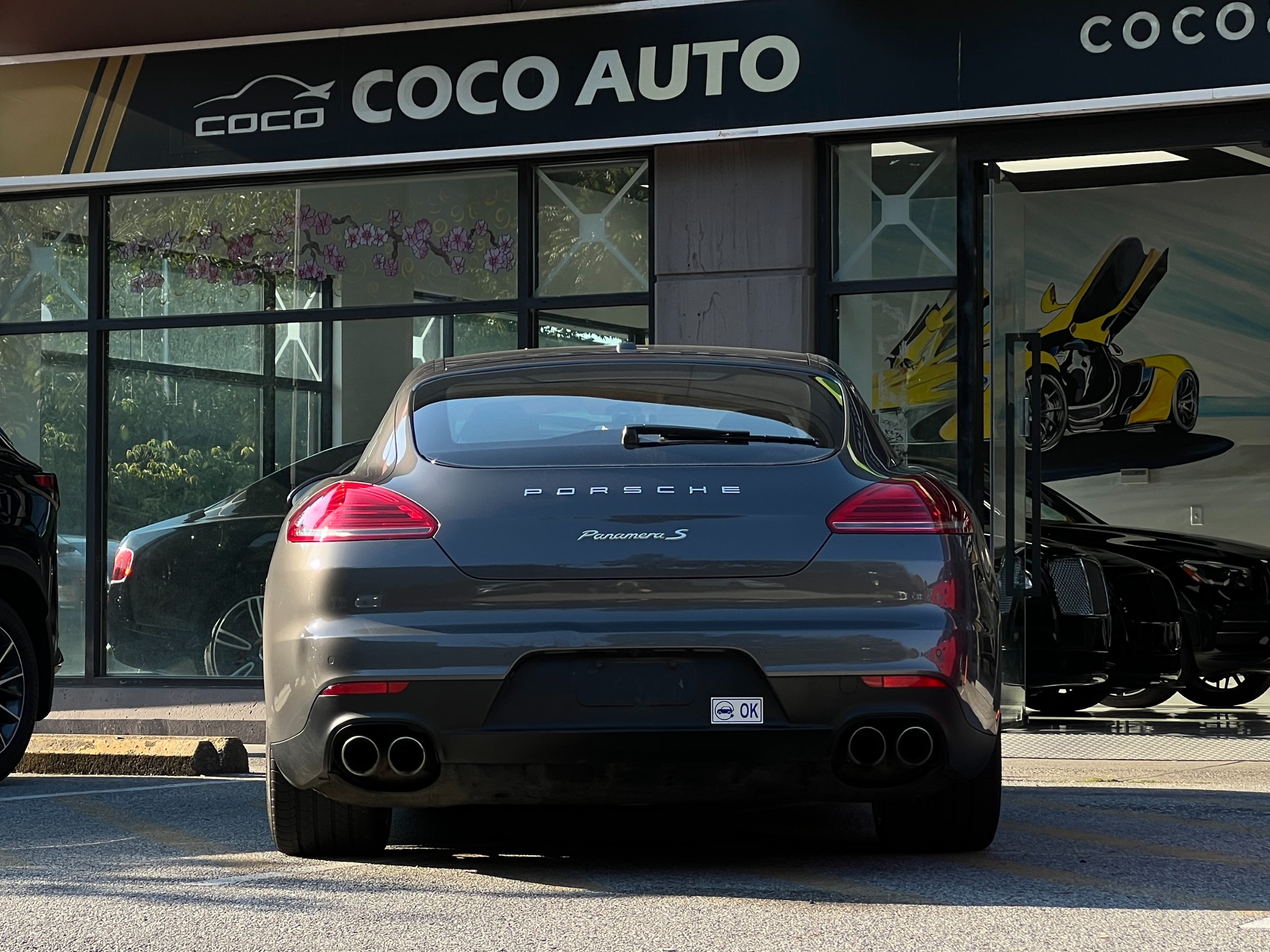 2016 Porsche Panamera S e-hybrid | No accident | BC Local | low km - Image 7