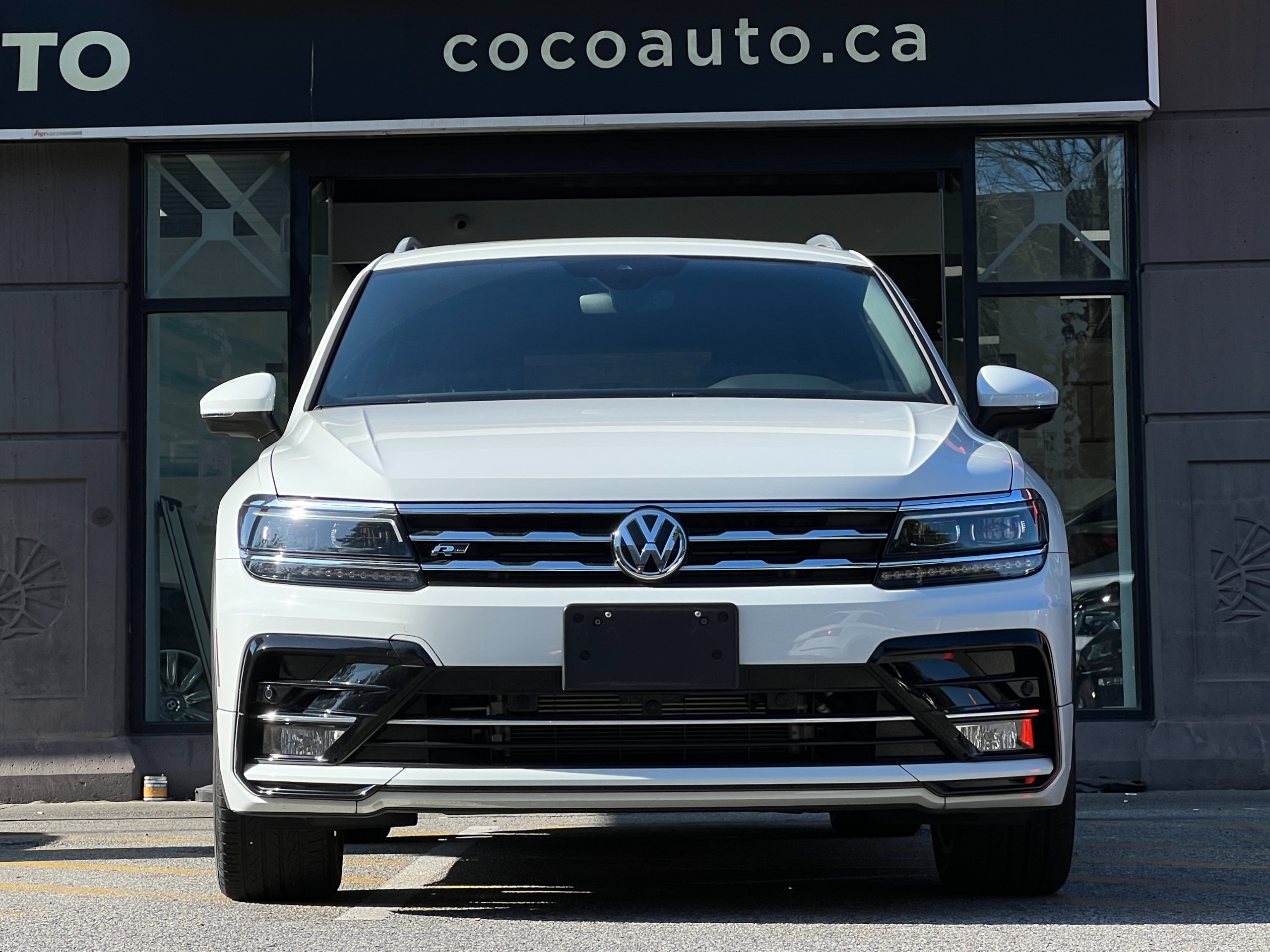 2020 Volkswagen Tiguan 4 motion - Image 2