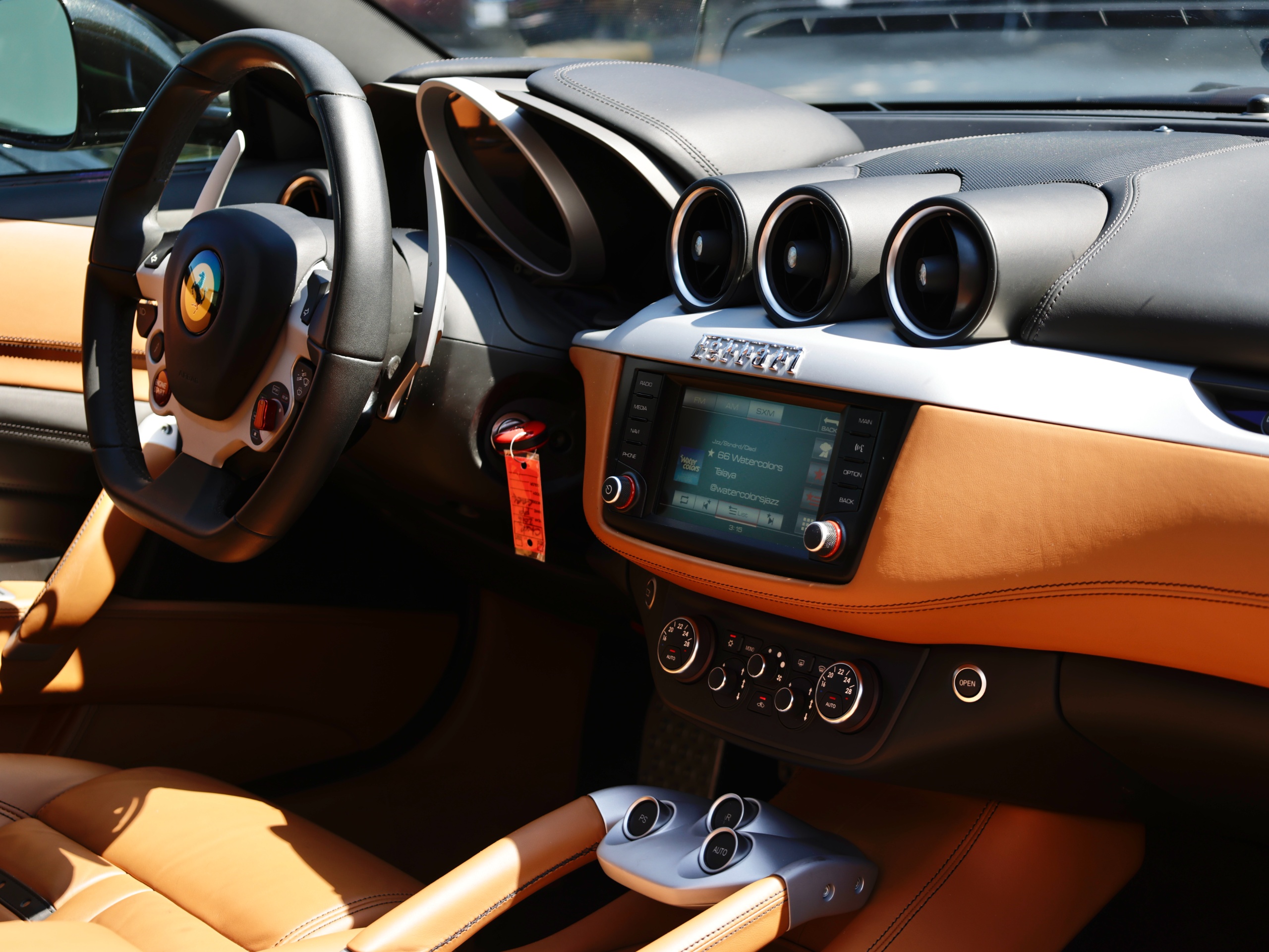 2016 Ferrari FF - Image 13