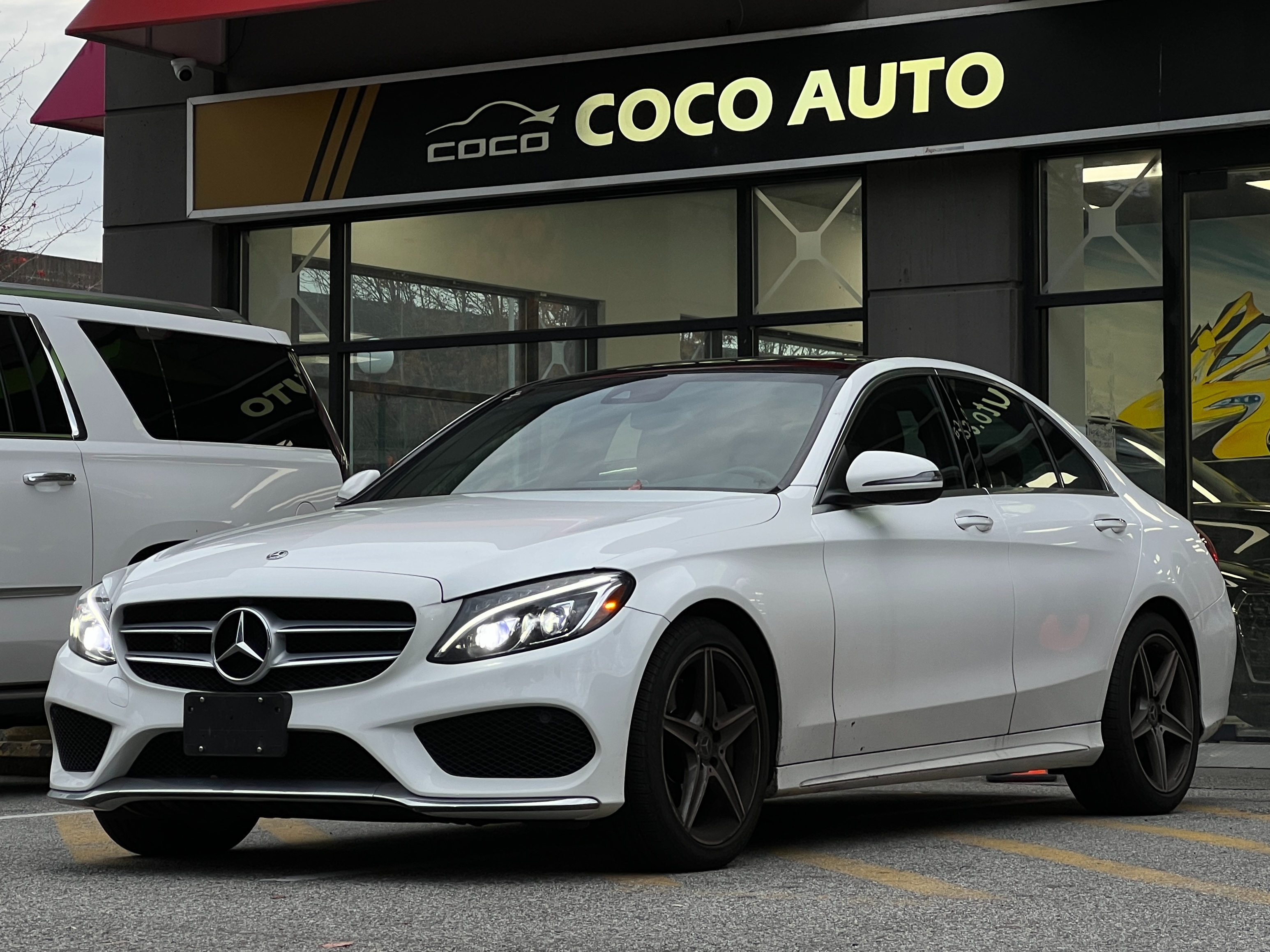 2018 Mercedes-Benz C300 - Image 4
