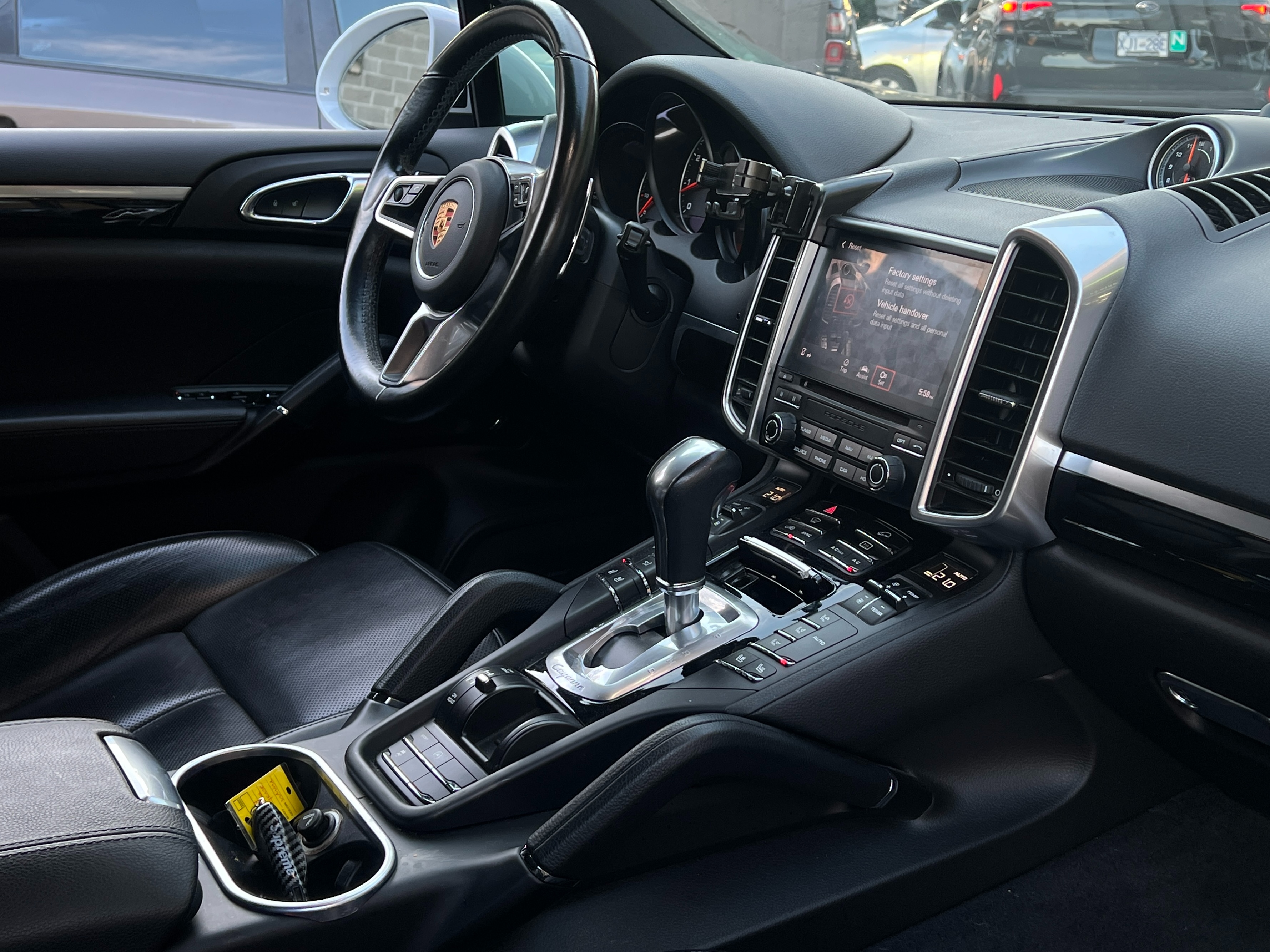 2017 Porsche Cayenne | Platinum Edition  - Image 10