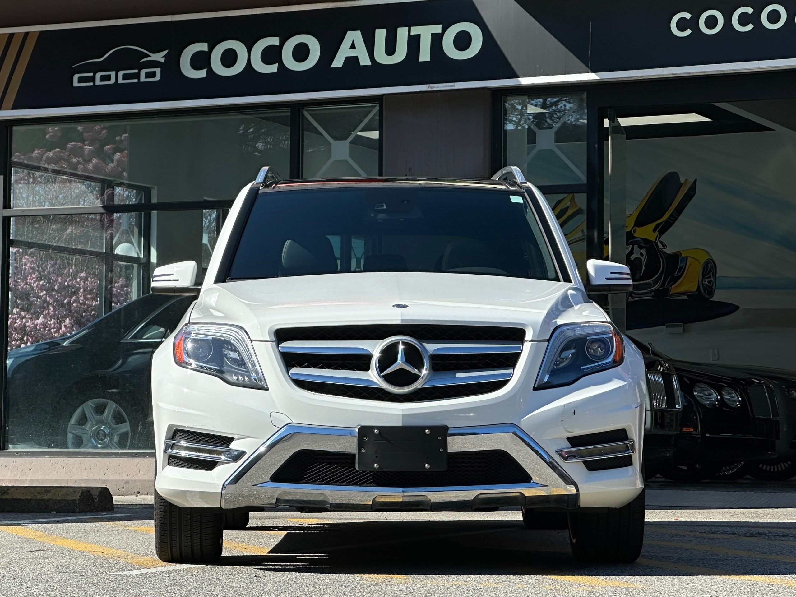 2015 Mercedes-Benz GLK250 - Image 2