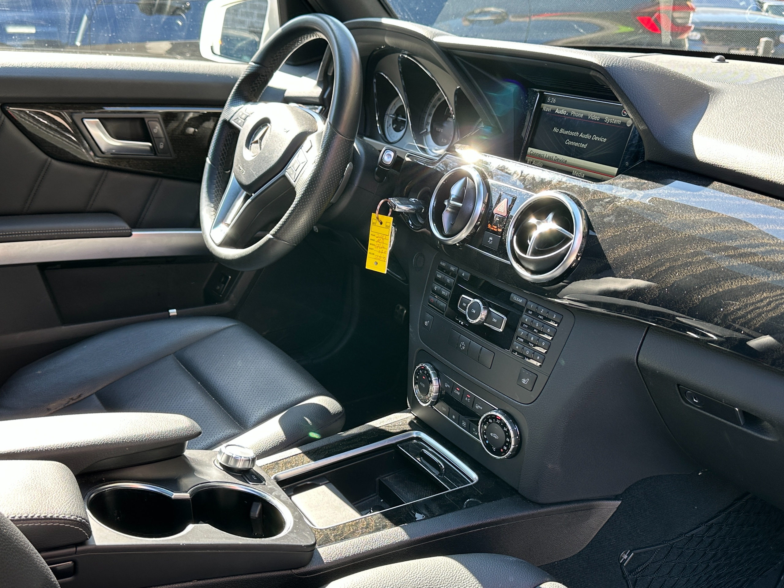 2015 Mercedes-Benz GLK250 - Image 9