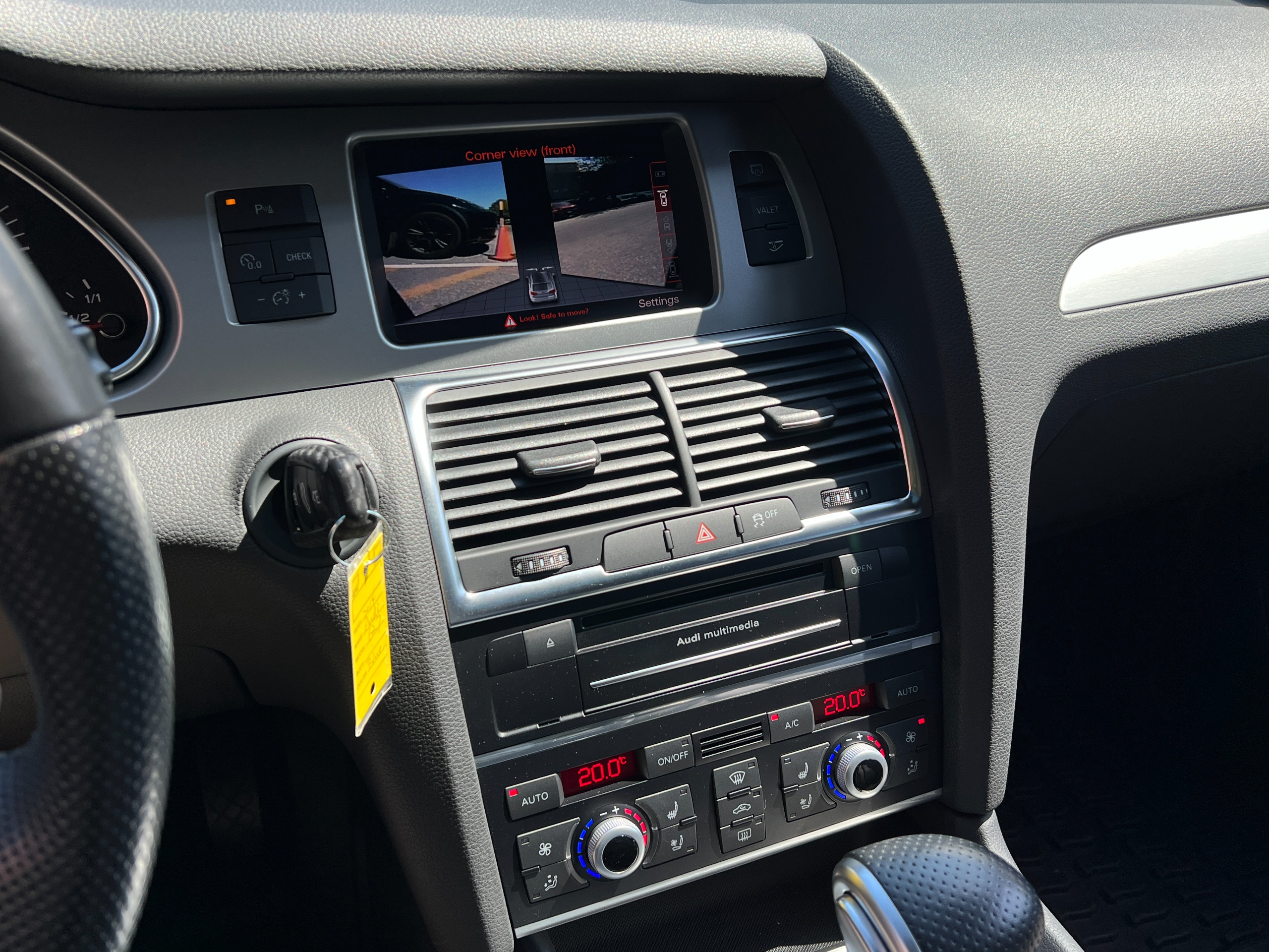 2014 Audi Q7 - Image 9