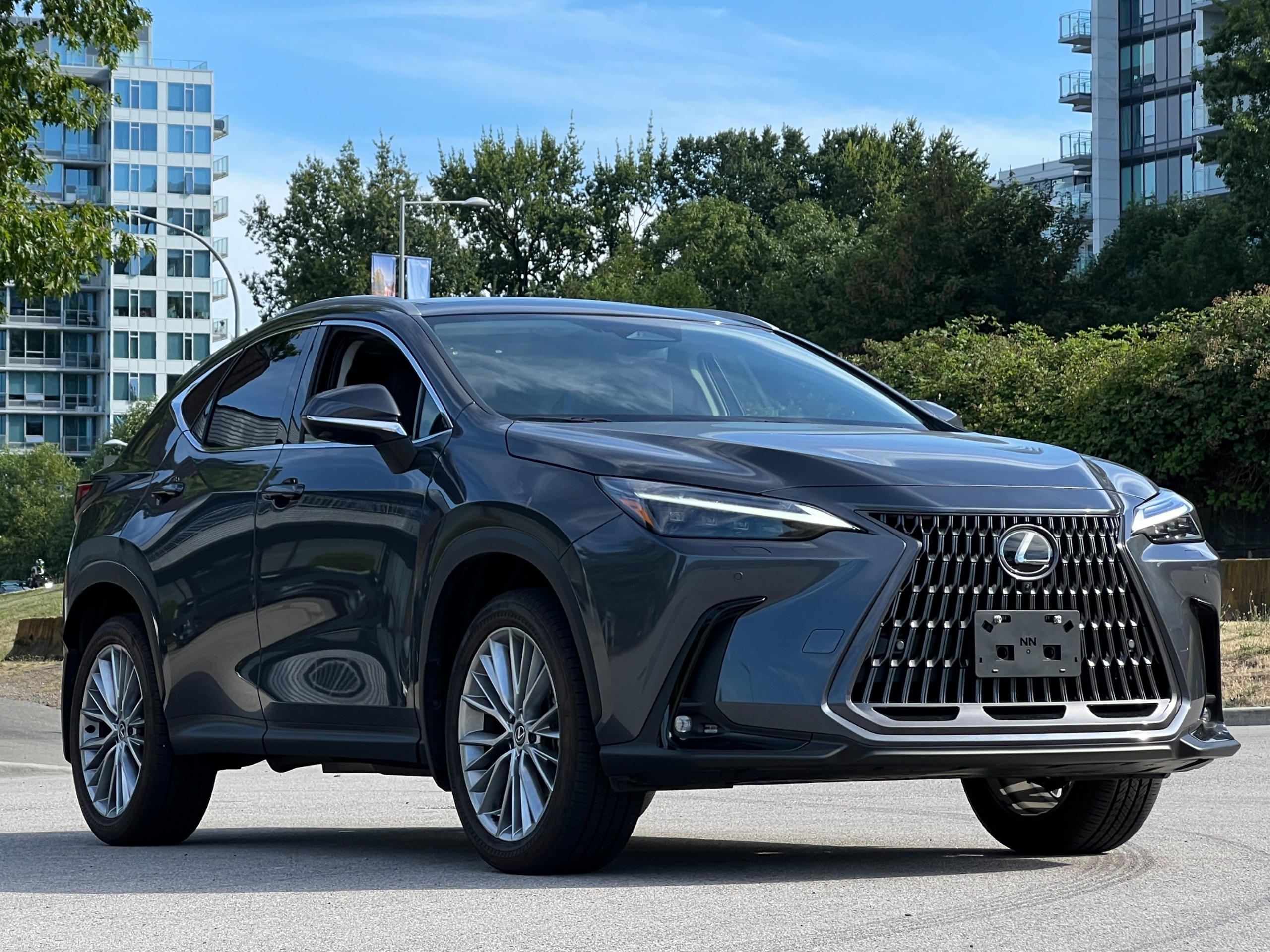2025 Lexus NX350h|ultra luxury |BC Local - Image 1