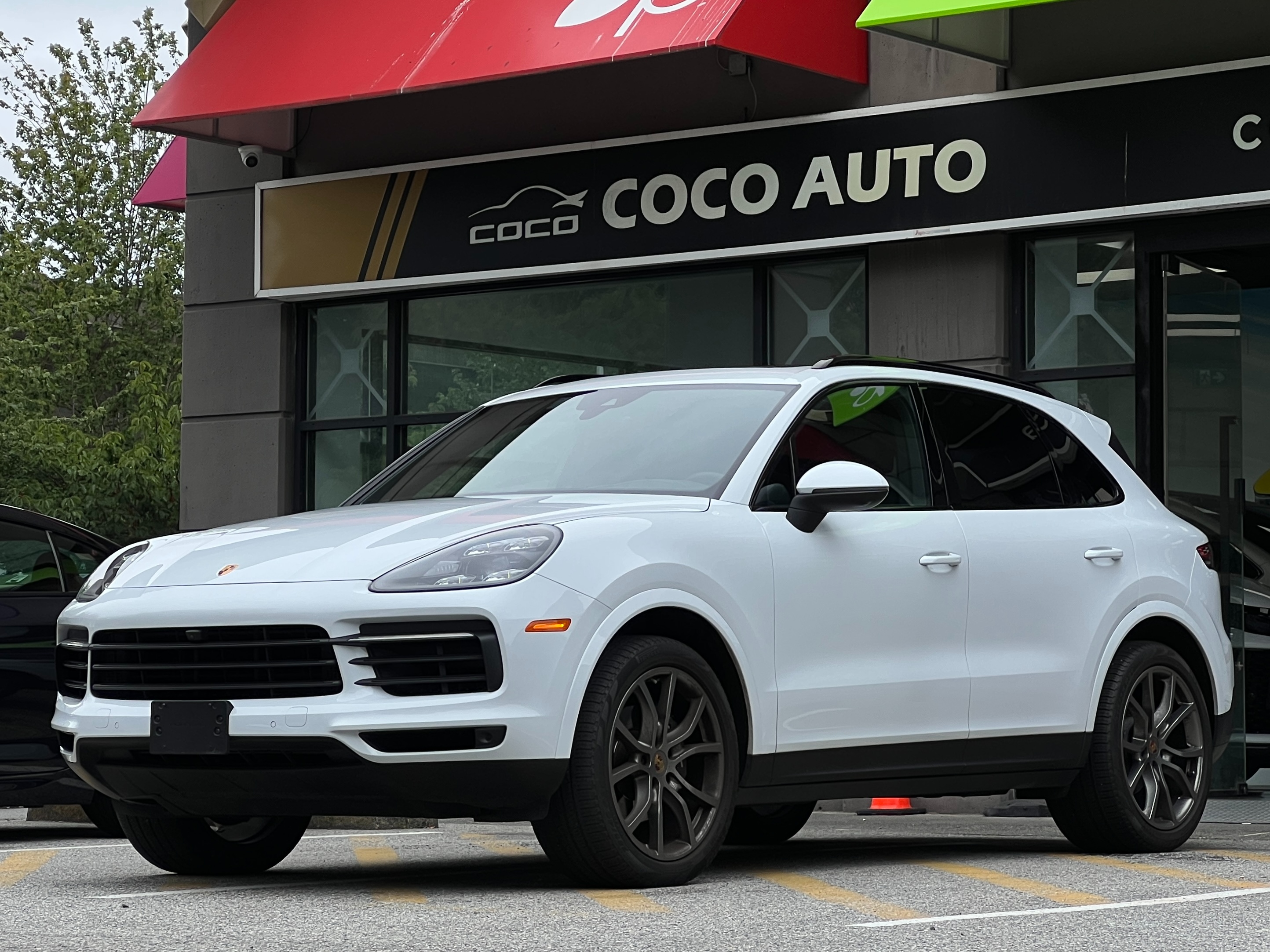 2019 Porsche Cayenne - Image 4