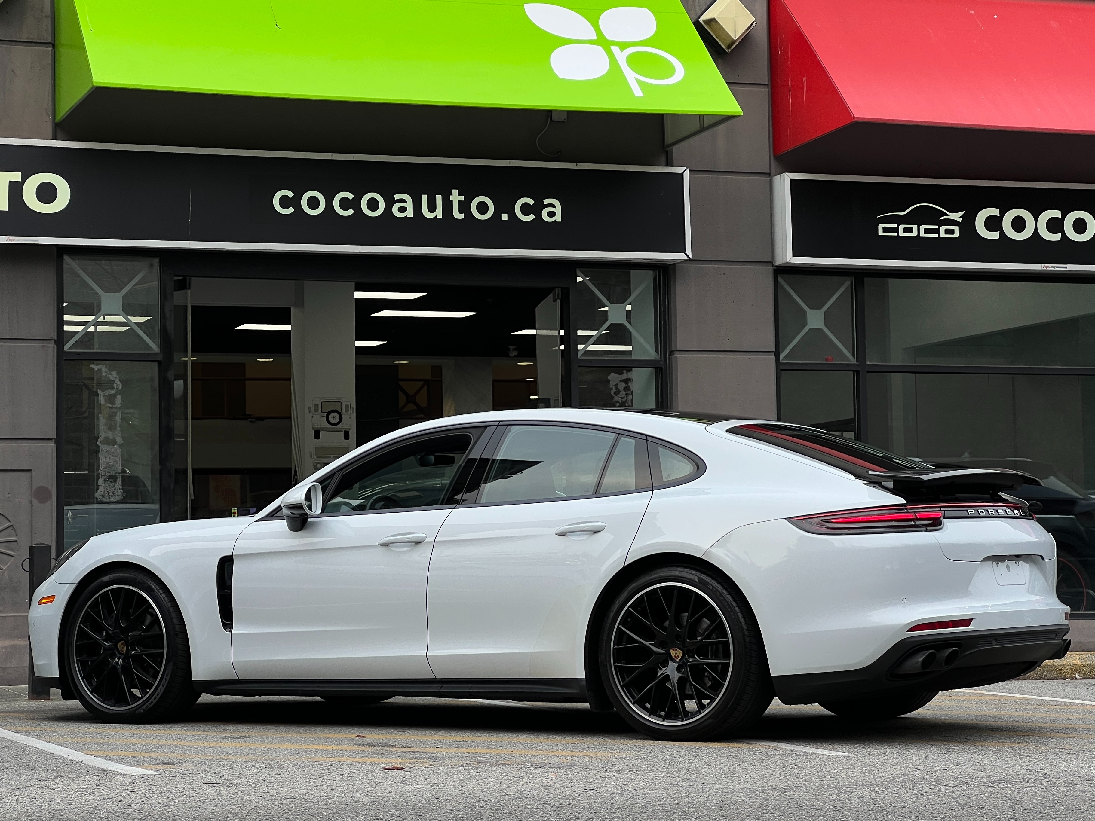 2018 Porsche panamera  - Image 7