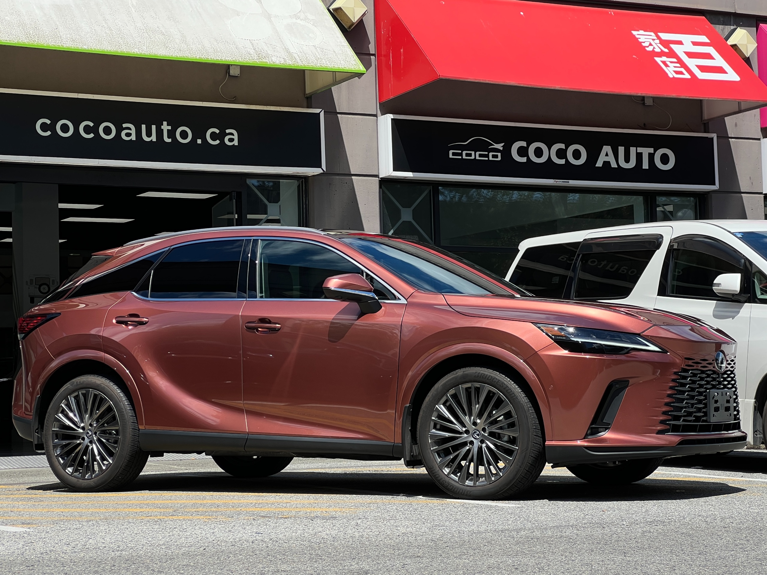 2024 Lexus RX350 AWD EXECUTIVE PKG - Image 2