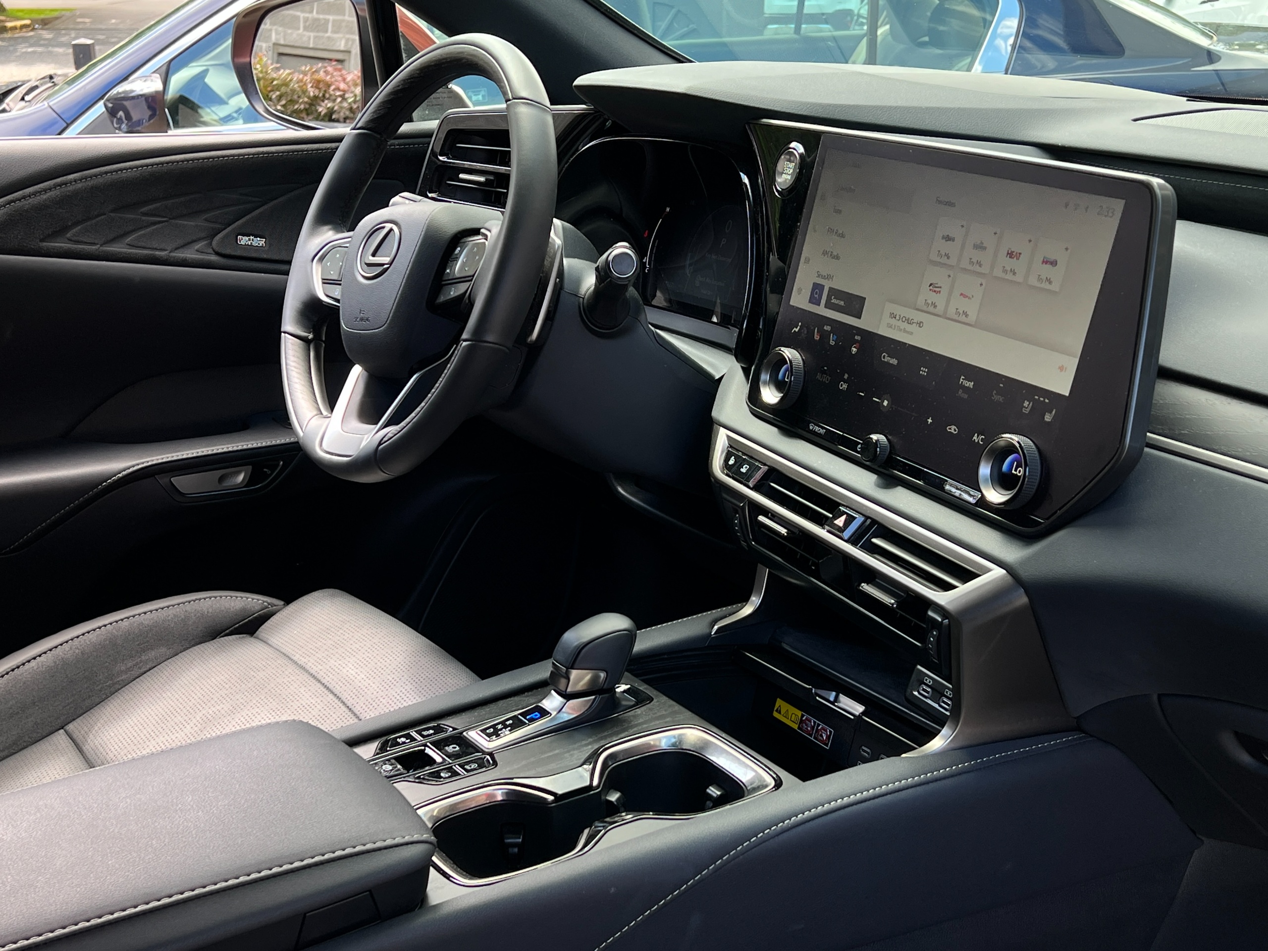 2024 Lexus RX350 AWD EXECUTIVE PKG - Image 14