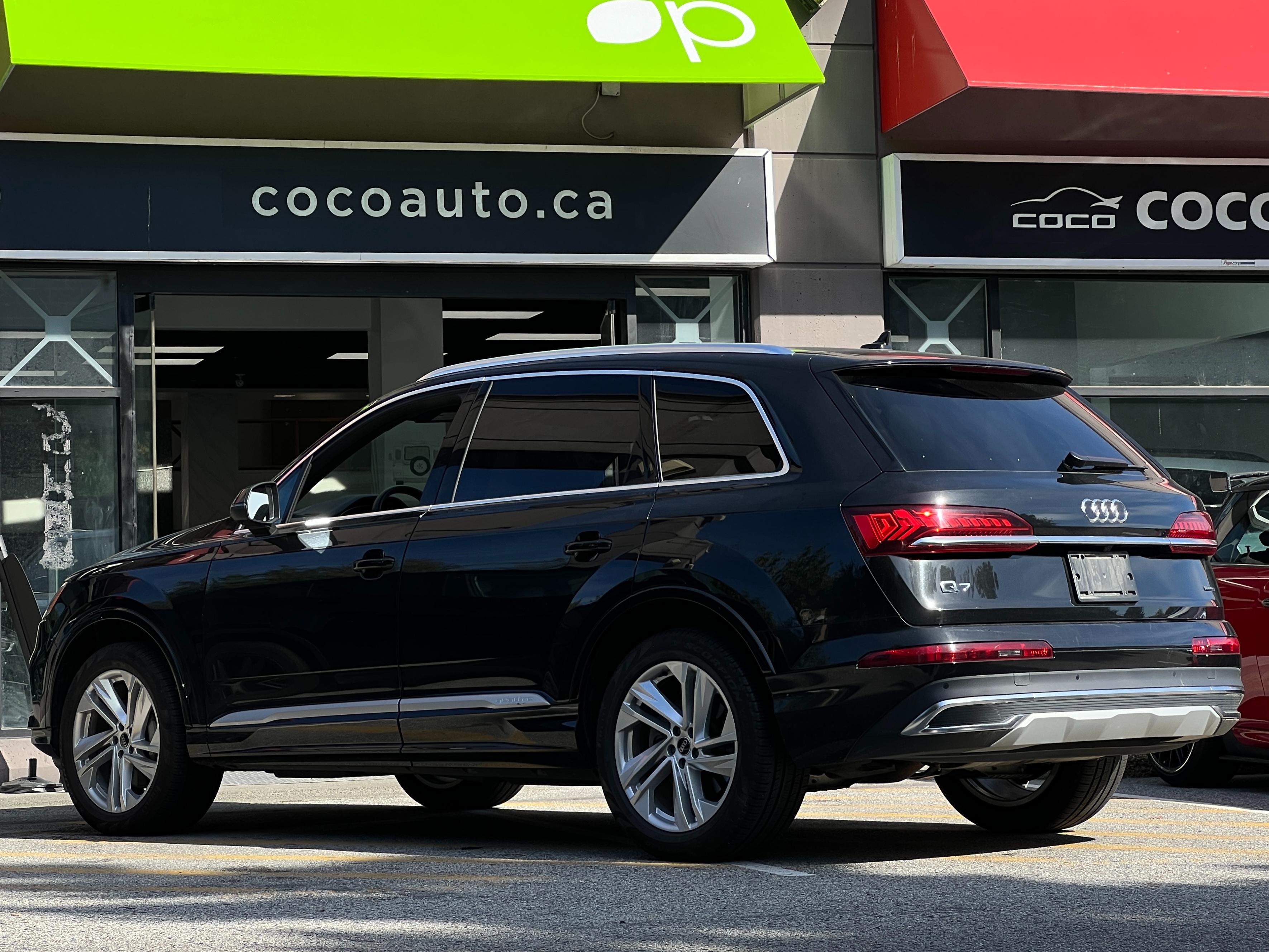 2024 Audi q7 comfort | 7 seaters | no accident | bc local - Image 7