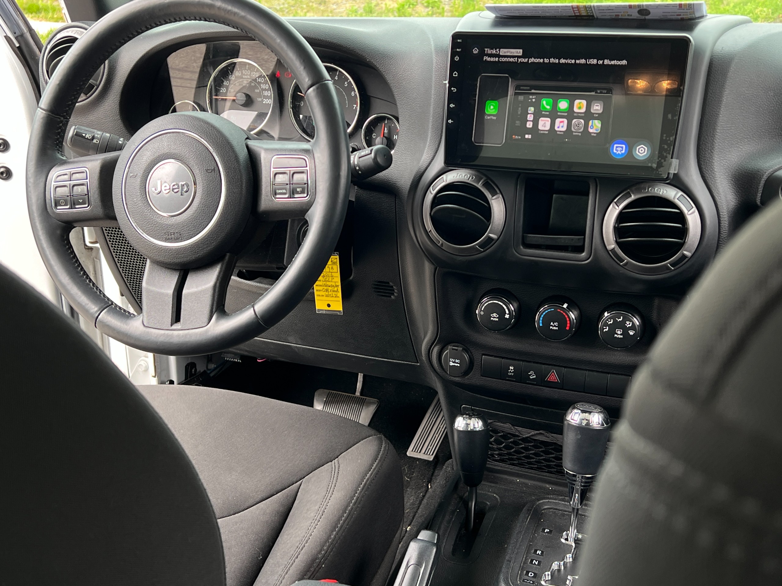 2016 Jeep Wrangler sport | full service record | BC Local - Image 12