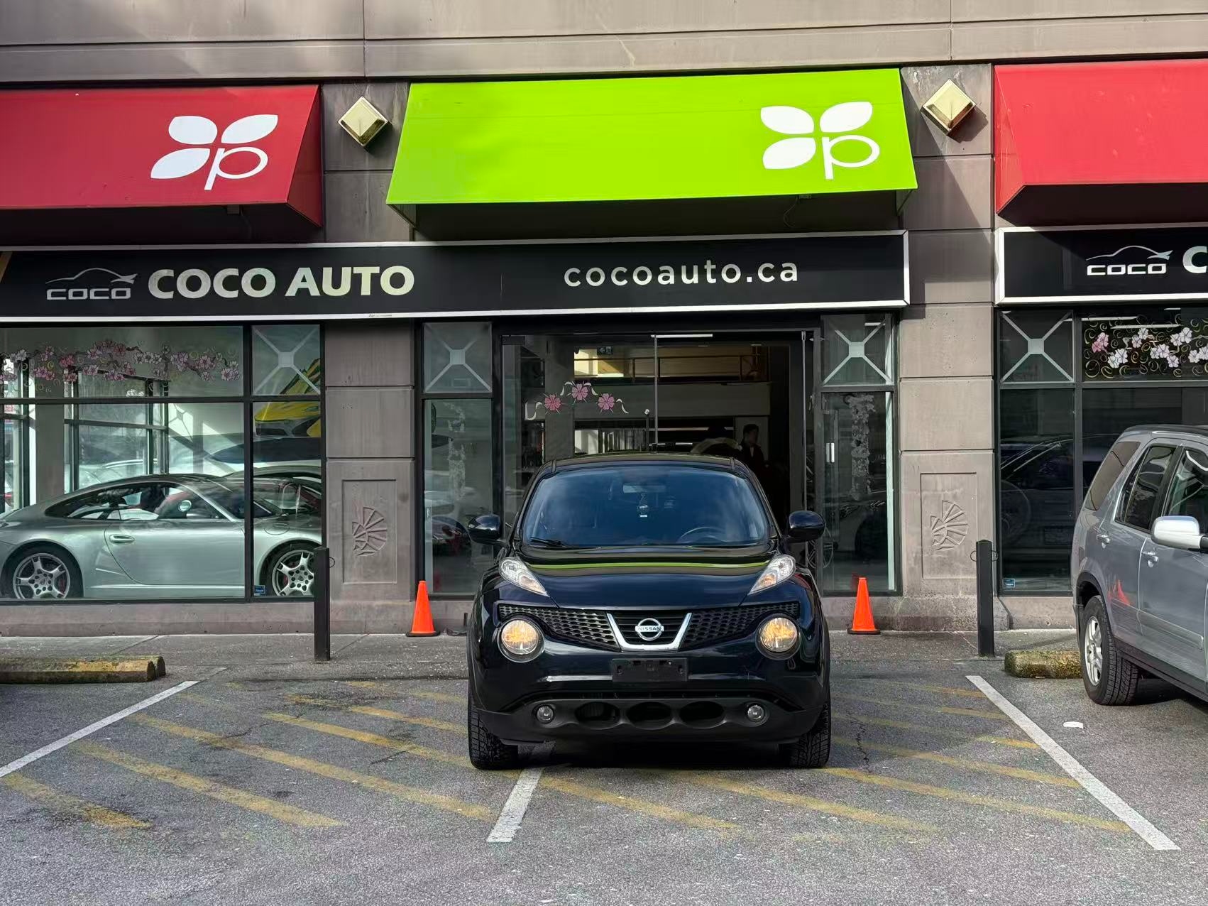 2012 Nissan Juke - Image 2