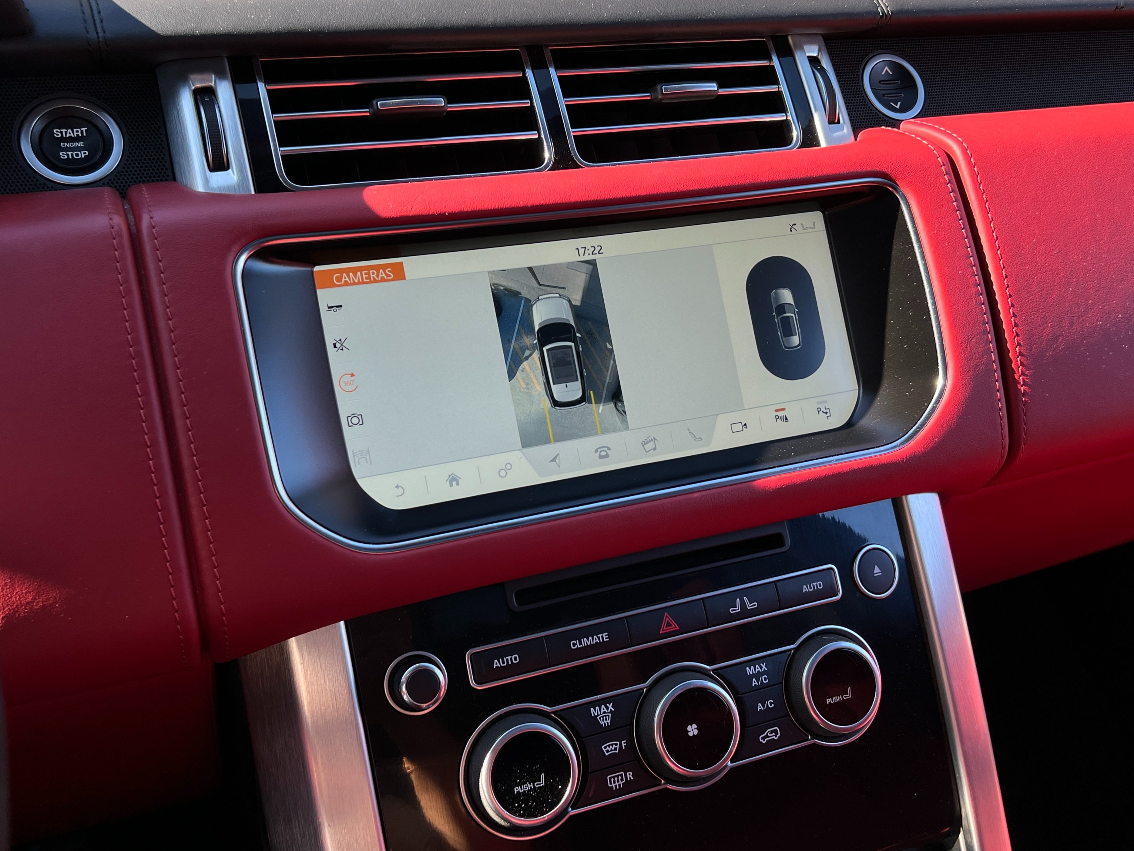 2017 Land Rover Range Rover - Image 8