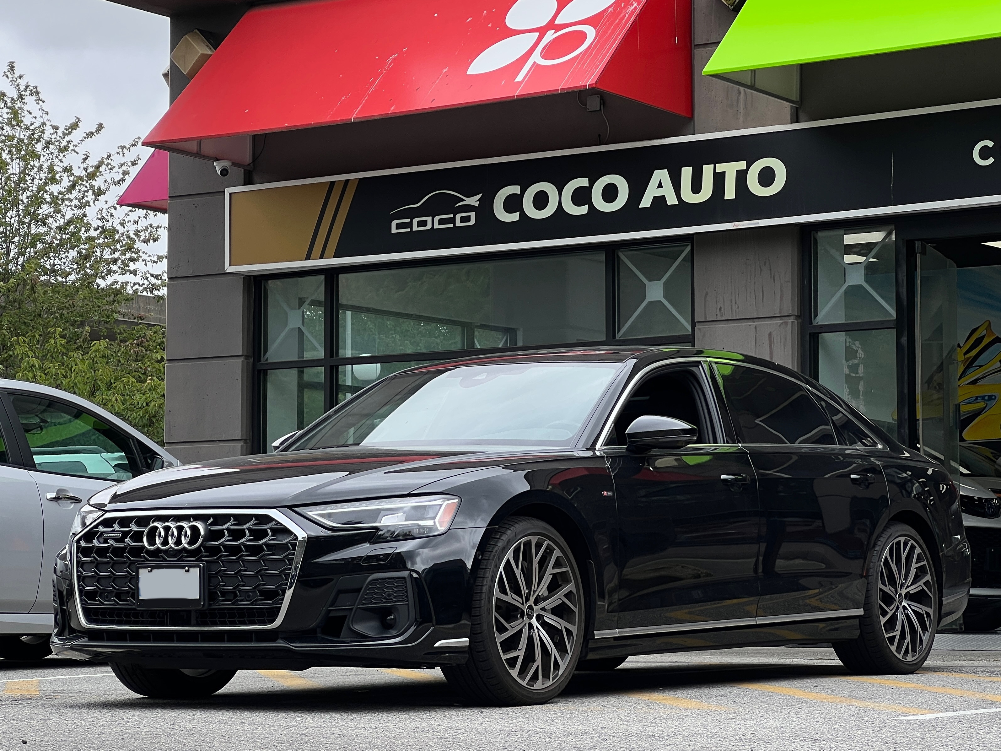 2024 Audi A8L - Image 4