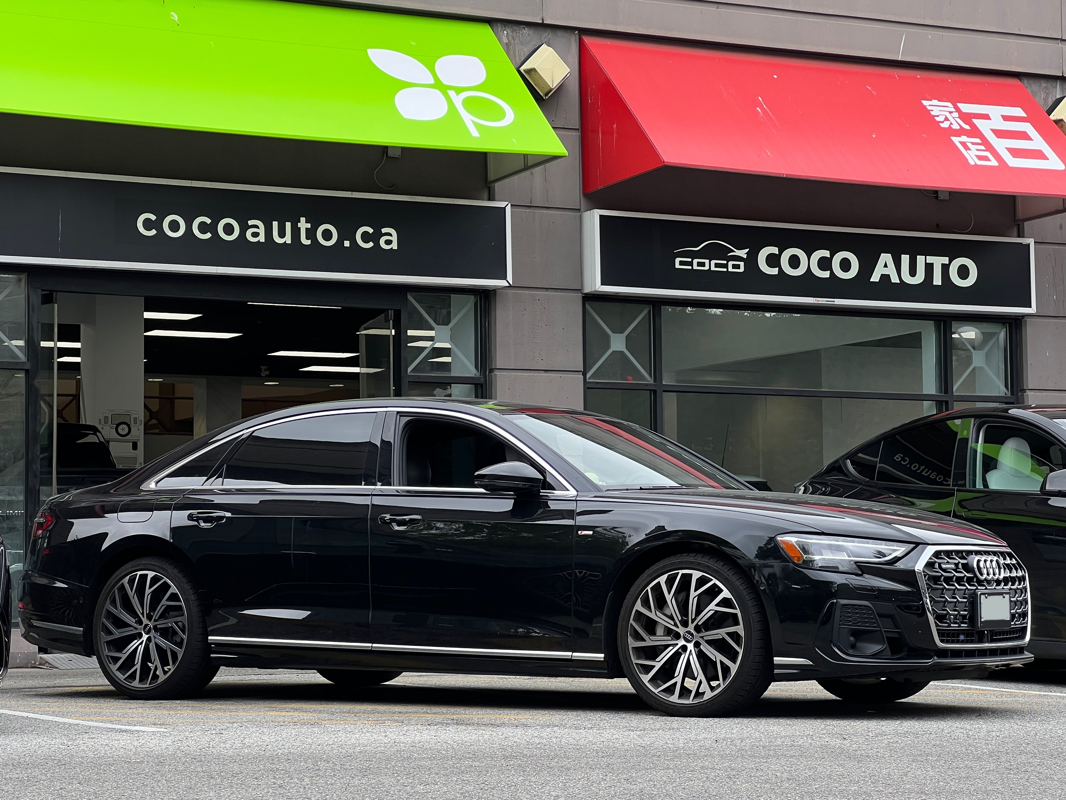 2024 Audi A8L - Image 2