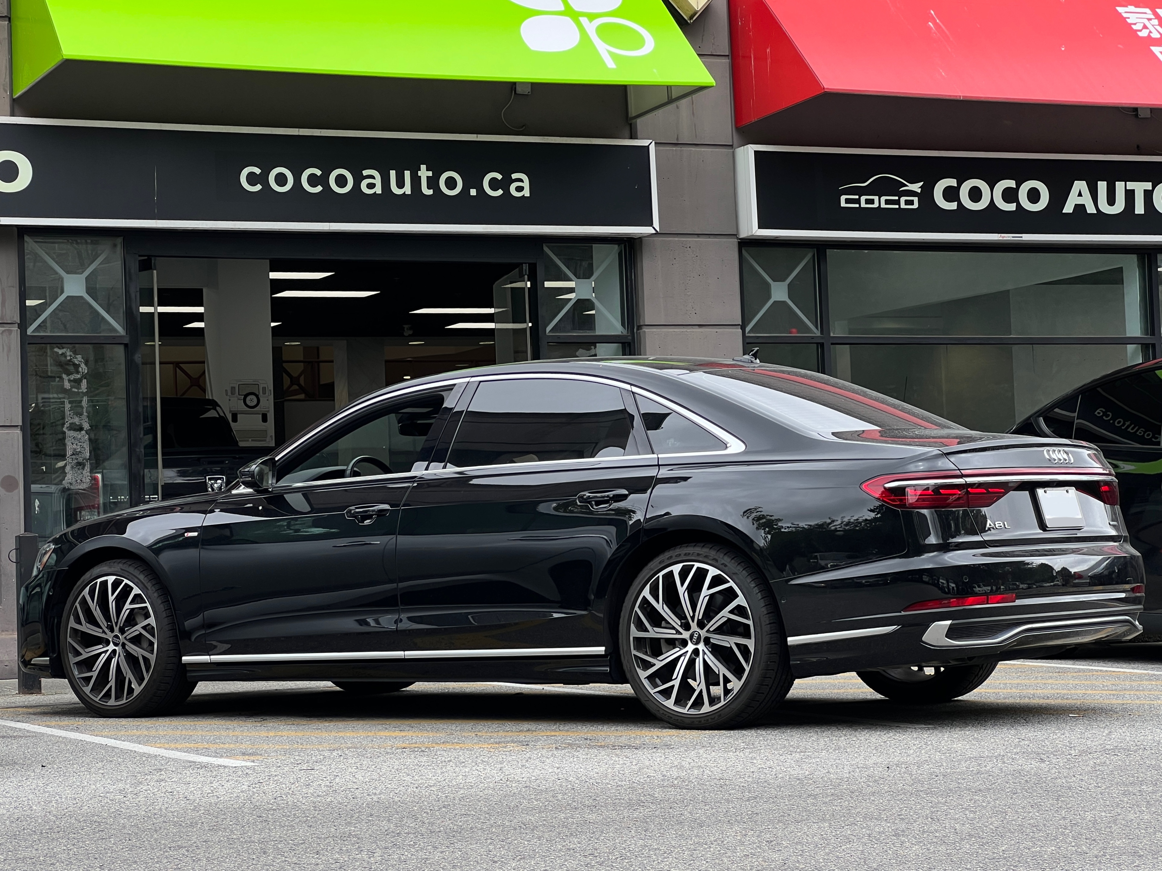 2024 Audi A8L - Image 7