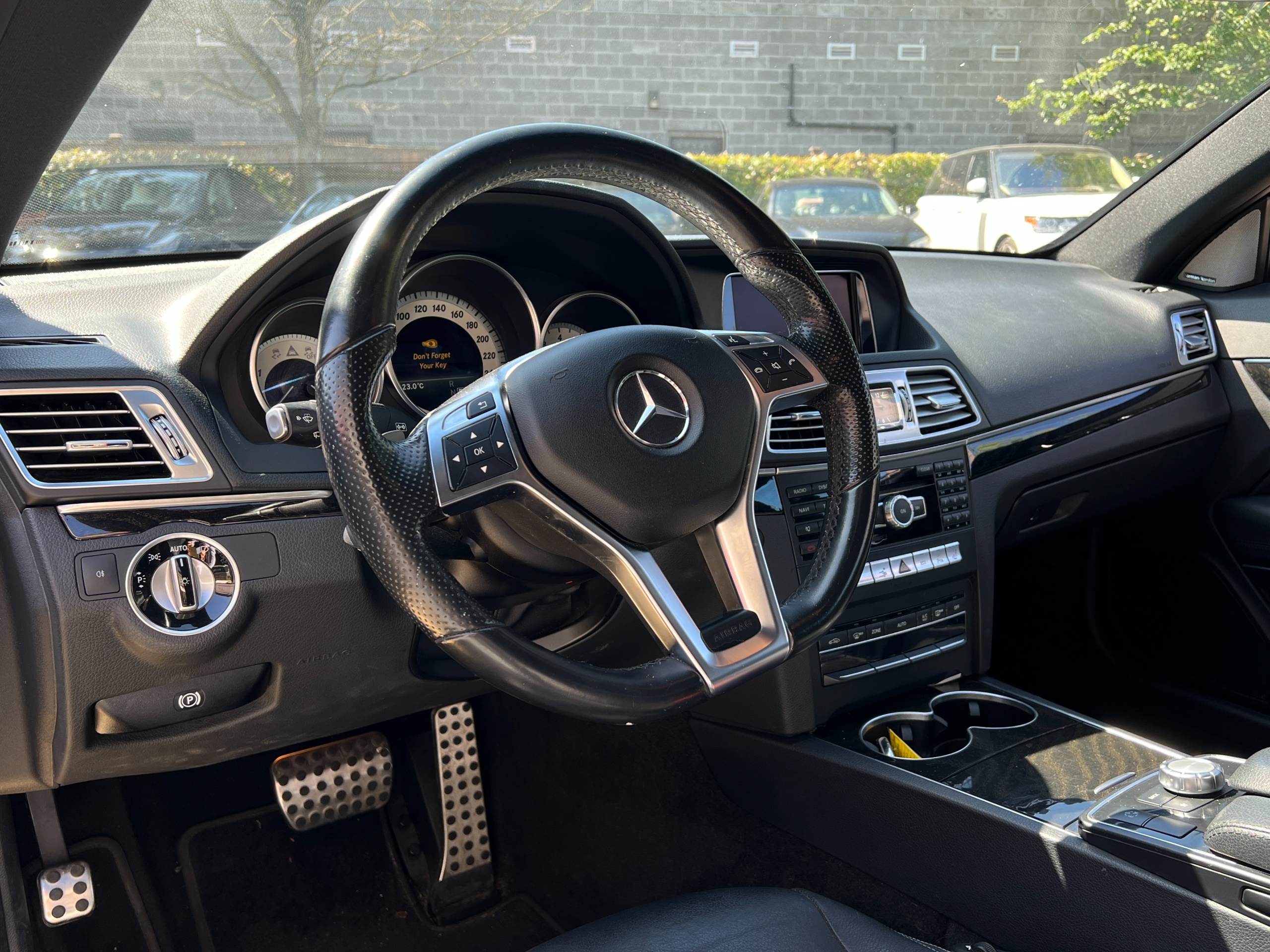 2015 Mercedes-Benz E400 - Image 8