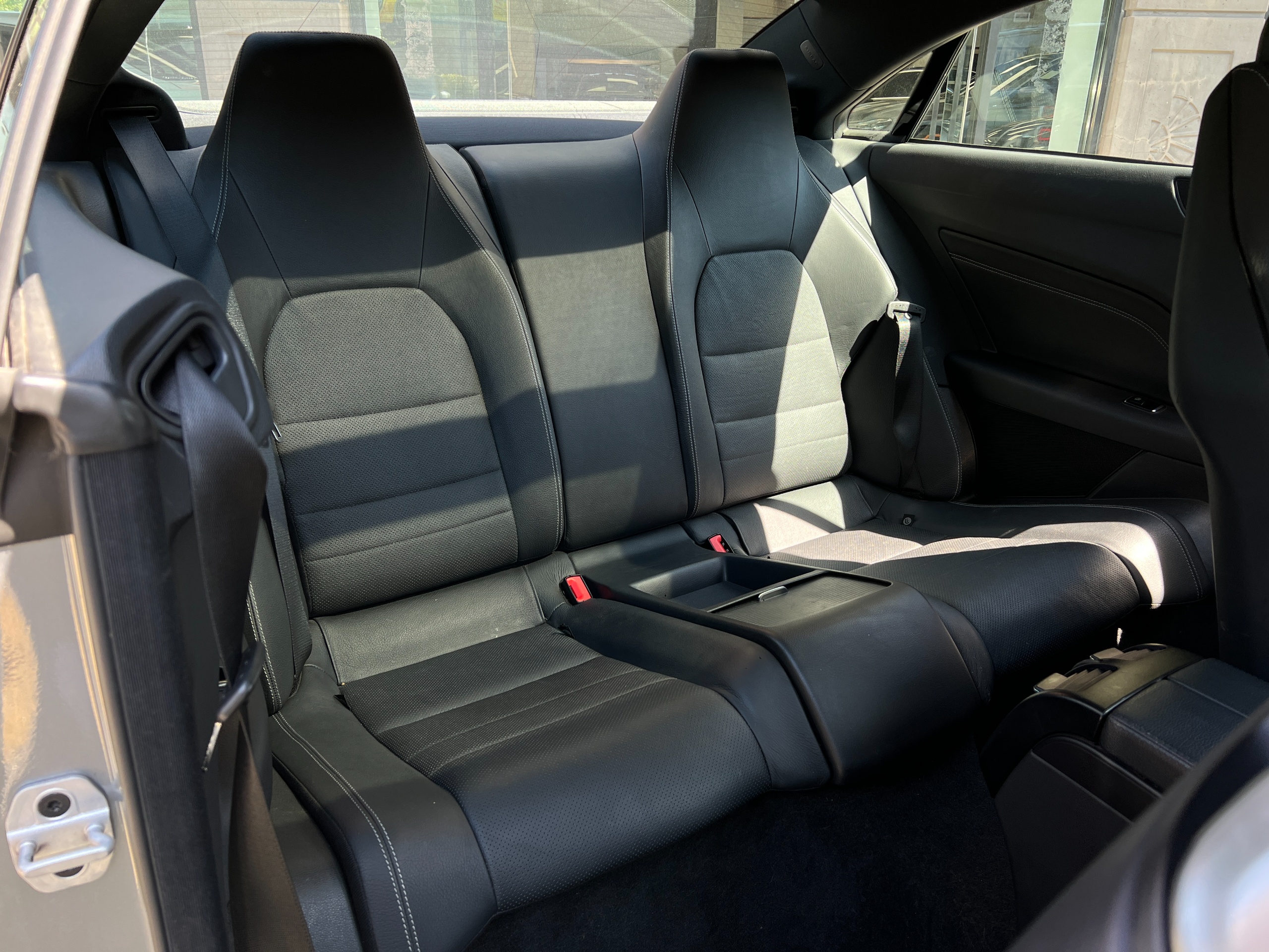 2015 Mercedes-Benz E400 - Image 15