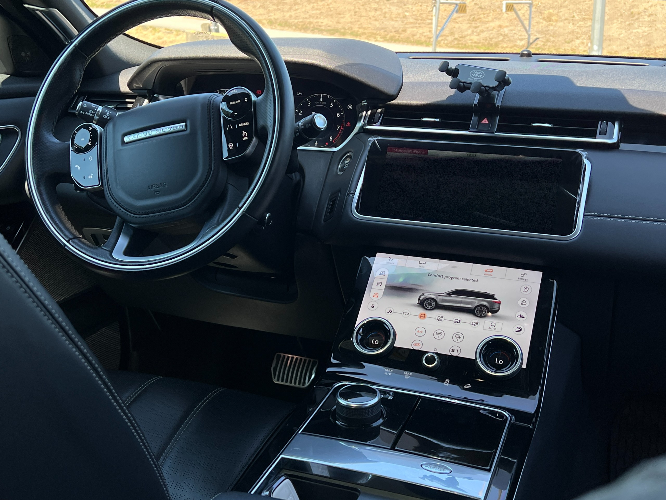 2018 Land Rover velar r-dynamic hse | BC Local - Image 12