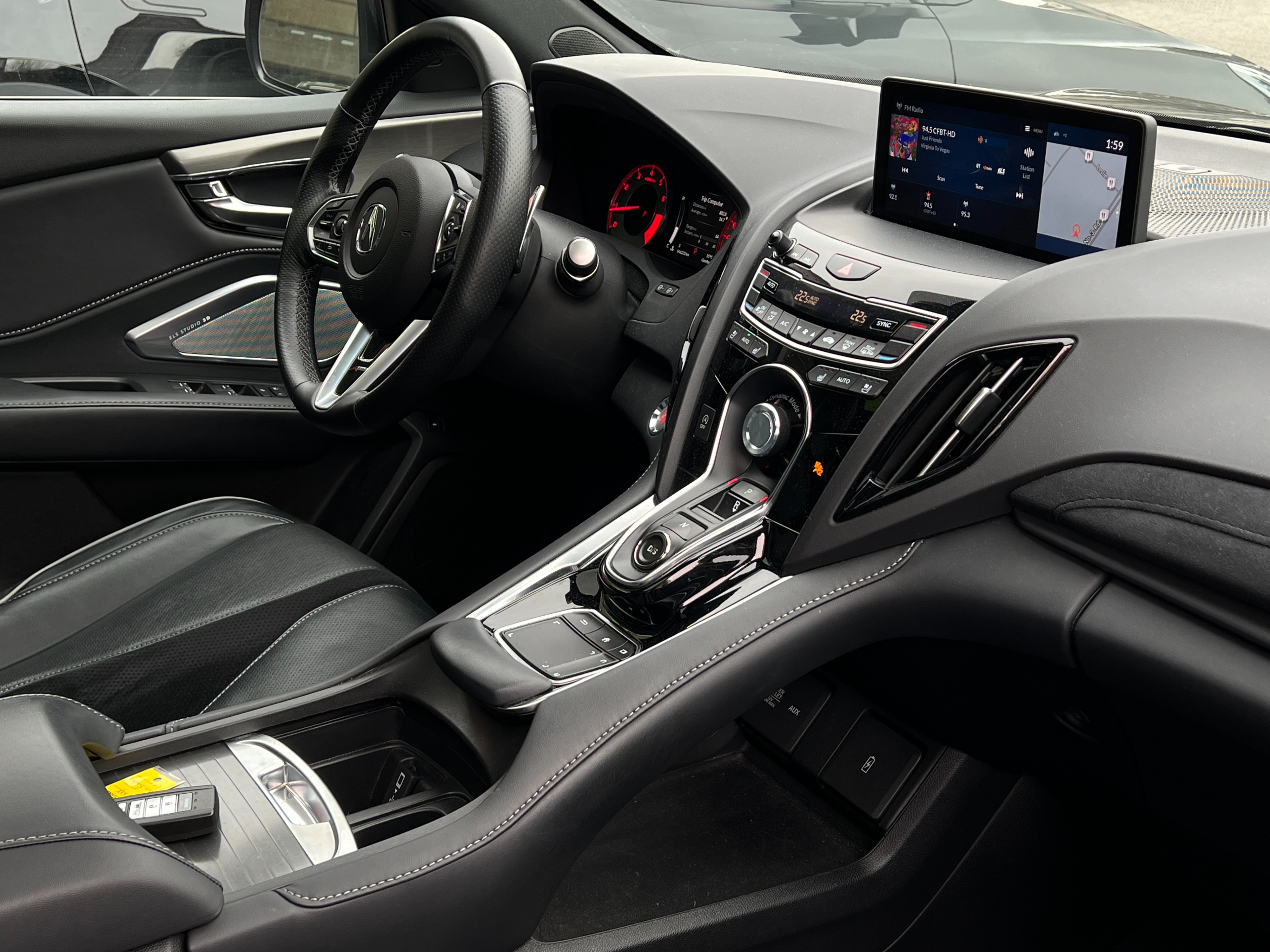 2019 Acura RDX A-spec | bc local | low mileage - Image 11