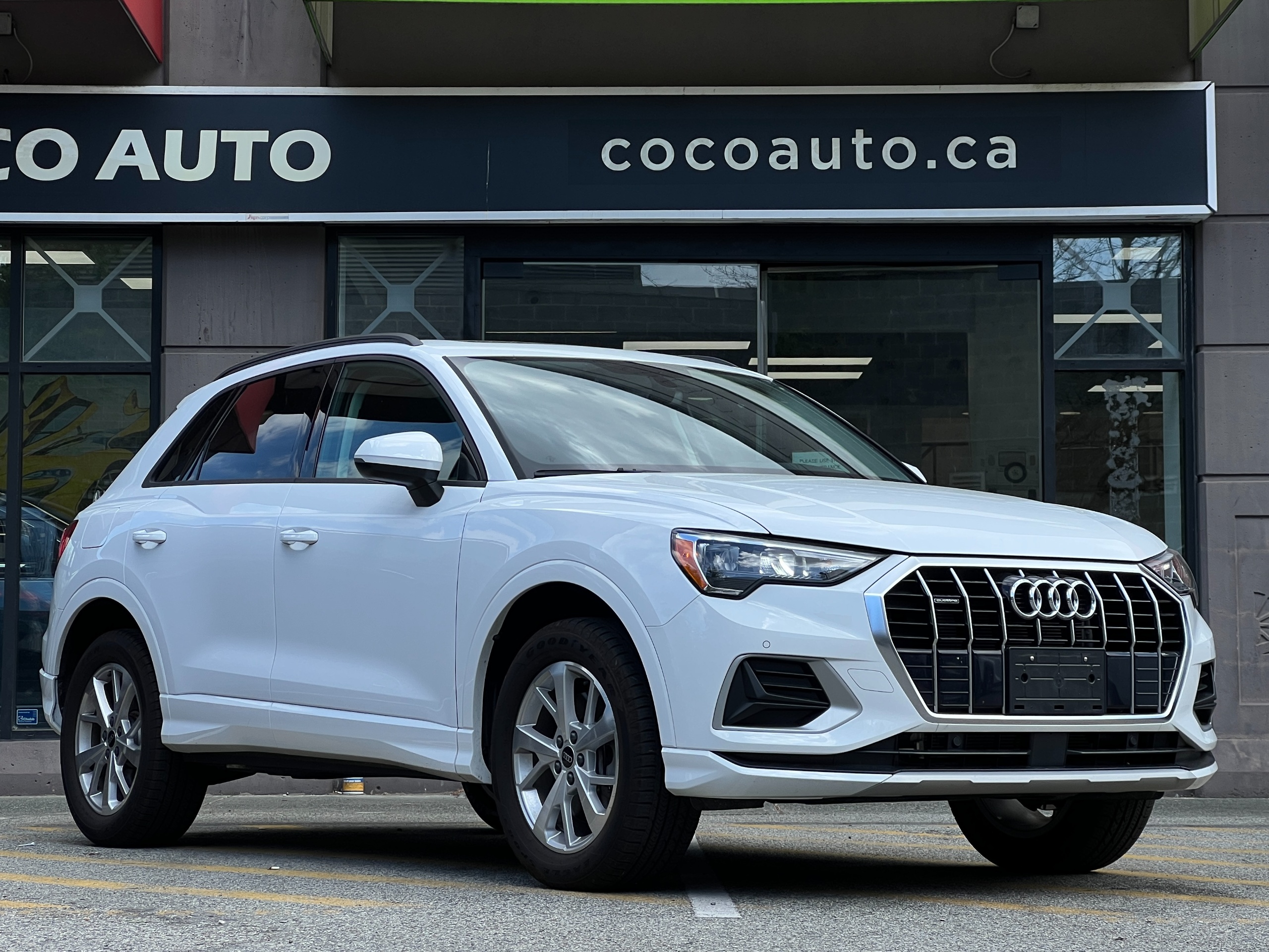 2024 Audi Q3 - Image 1