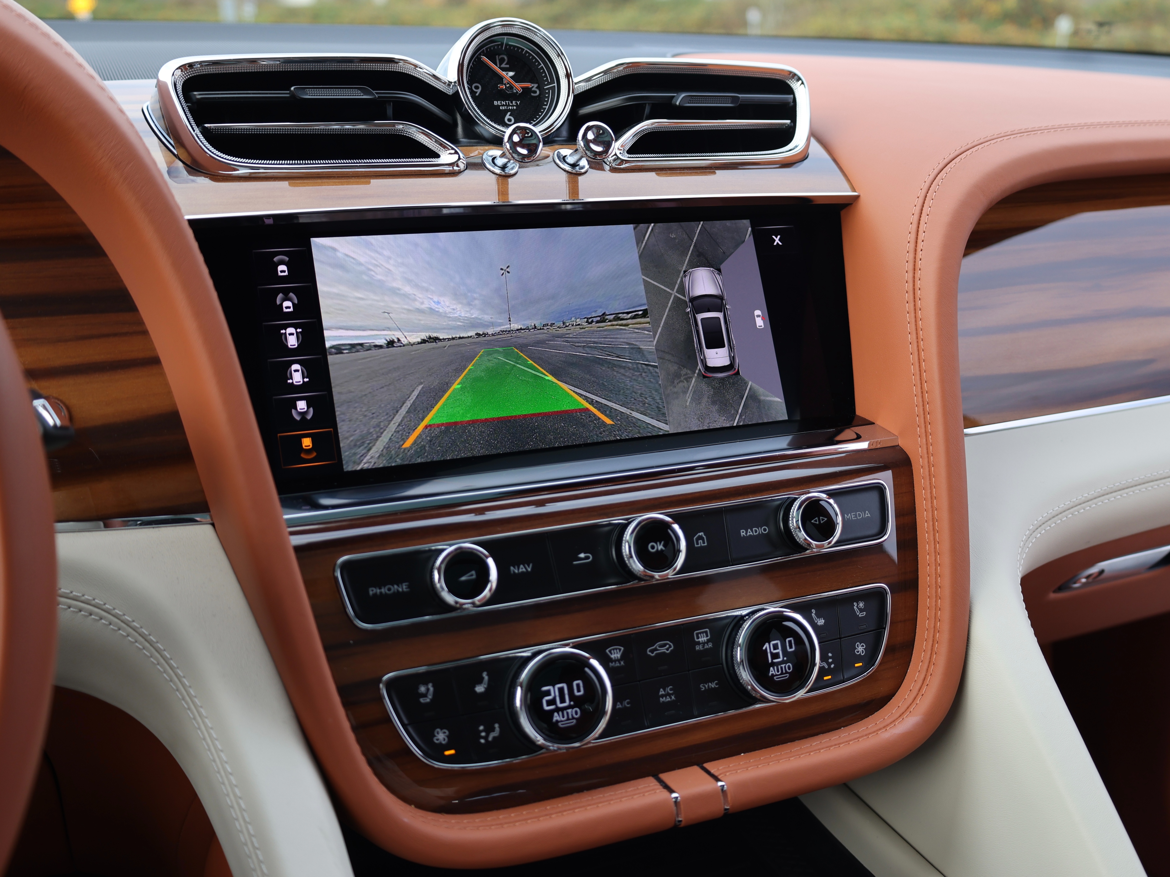 2022 Bentley Bentayga S  | No accident | BC Local - Image 11