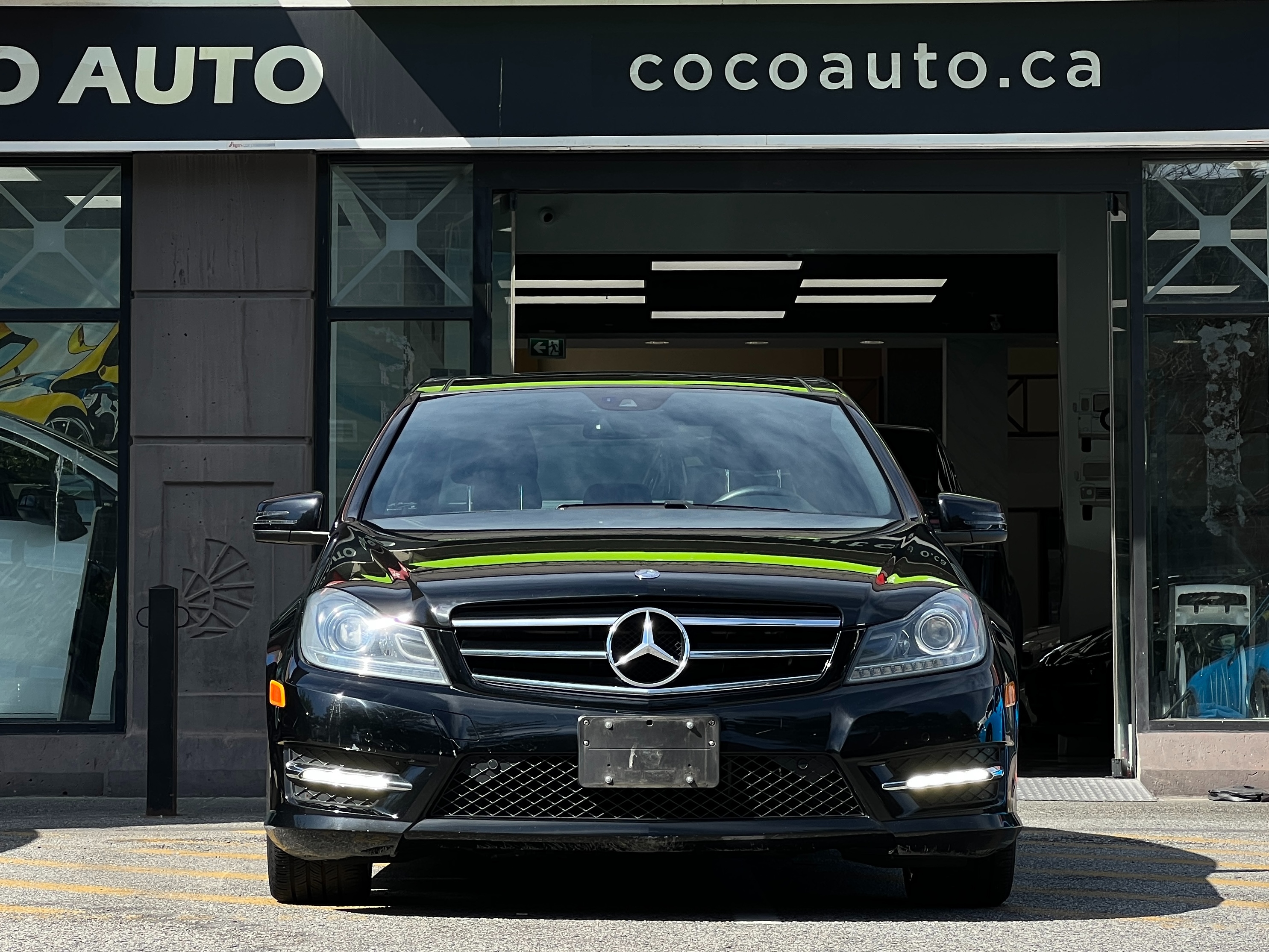 2014 Mercedes-Benz C350 - Image 3