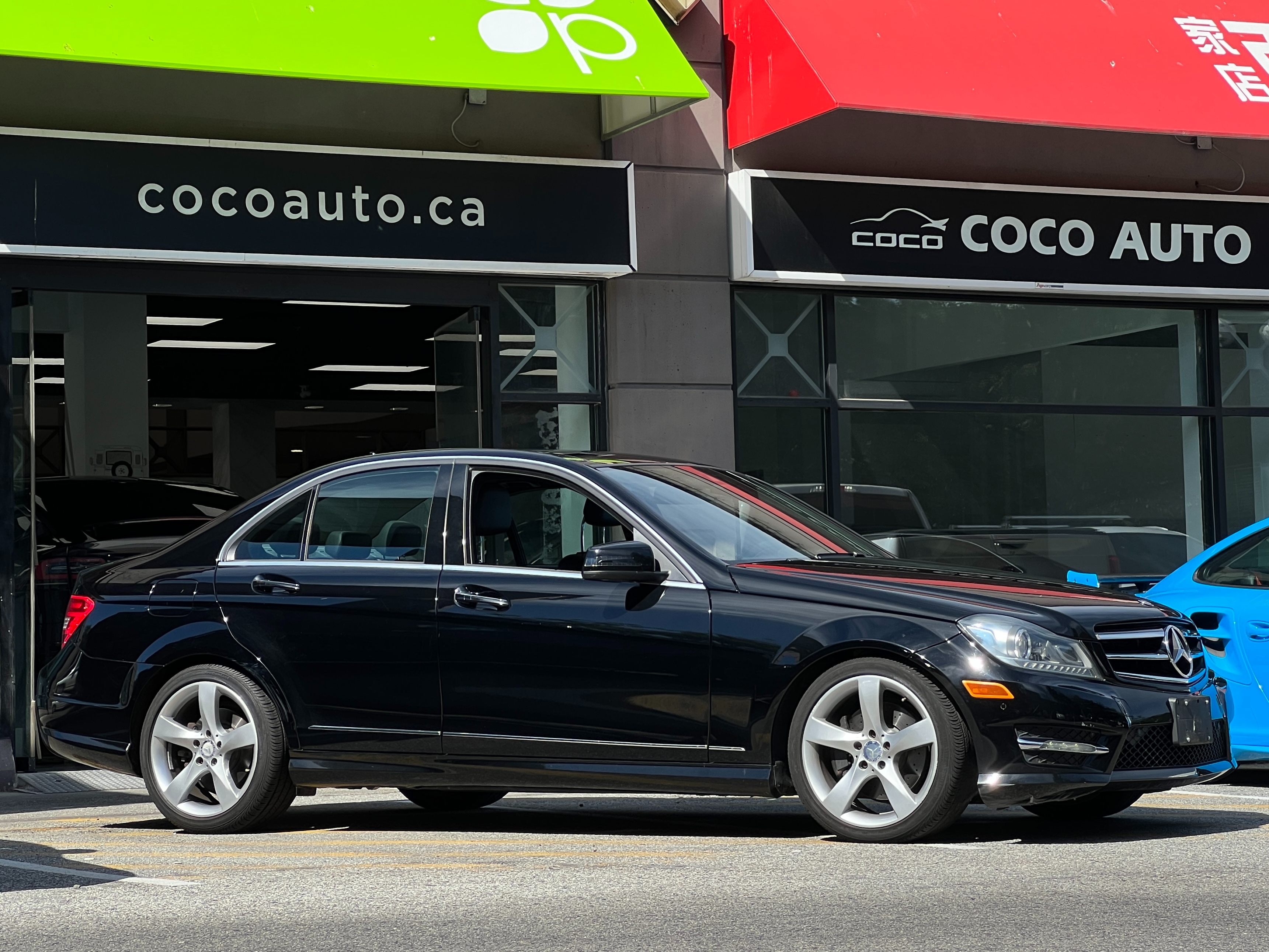 2014 Mercedes-Benz C350 - Image 2