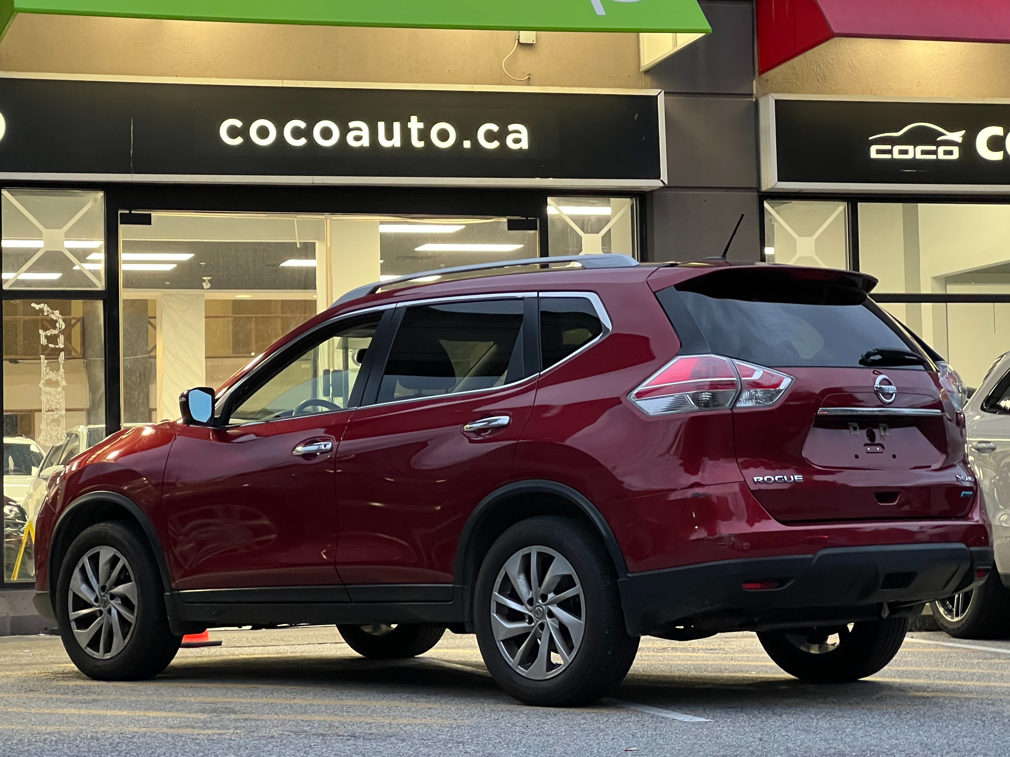 2015 Nissan Rogue SL | Non-collision | BC Local - Image 7