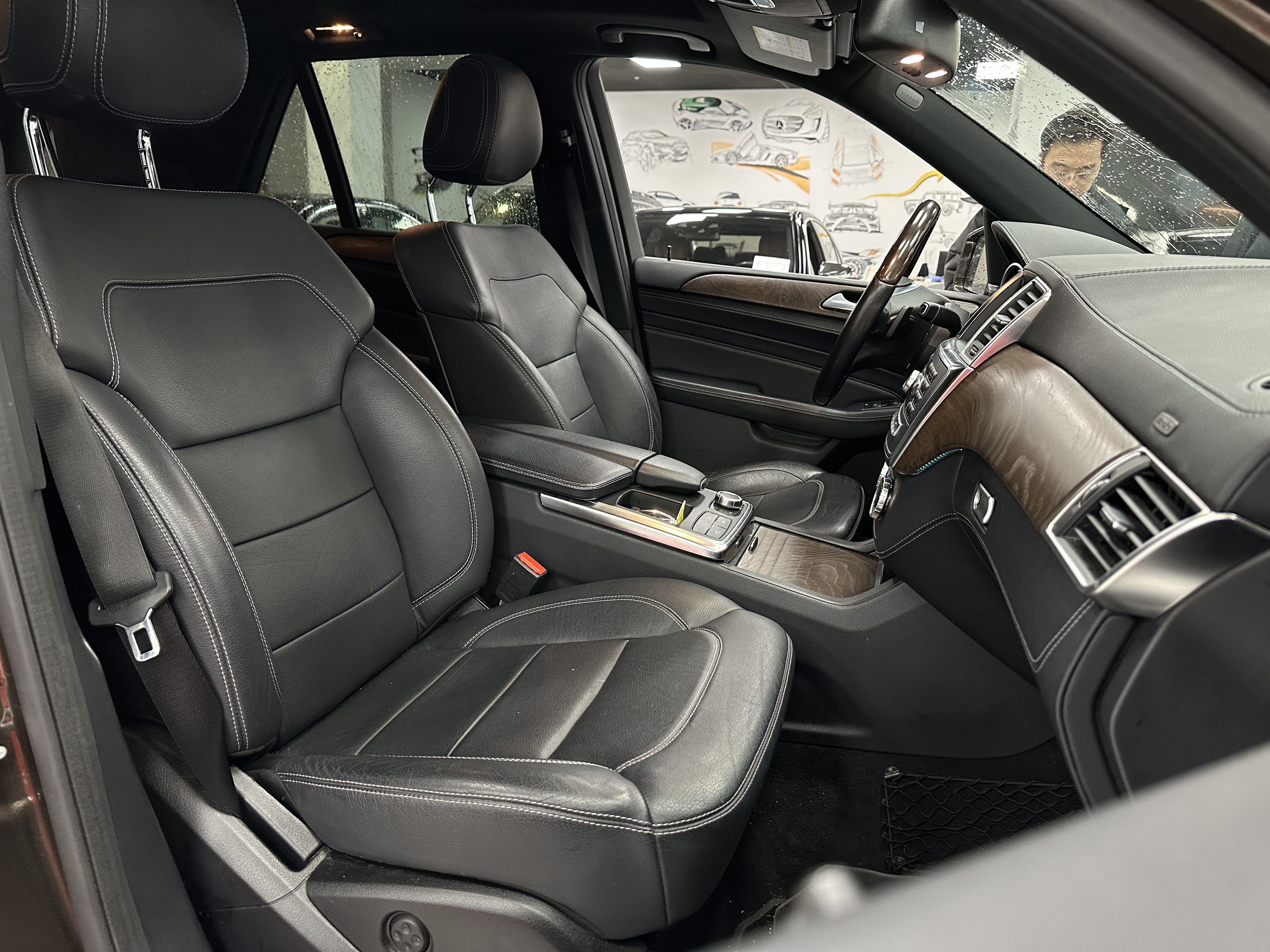 2014 Mercedes-Benz ML350 - Image 12