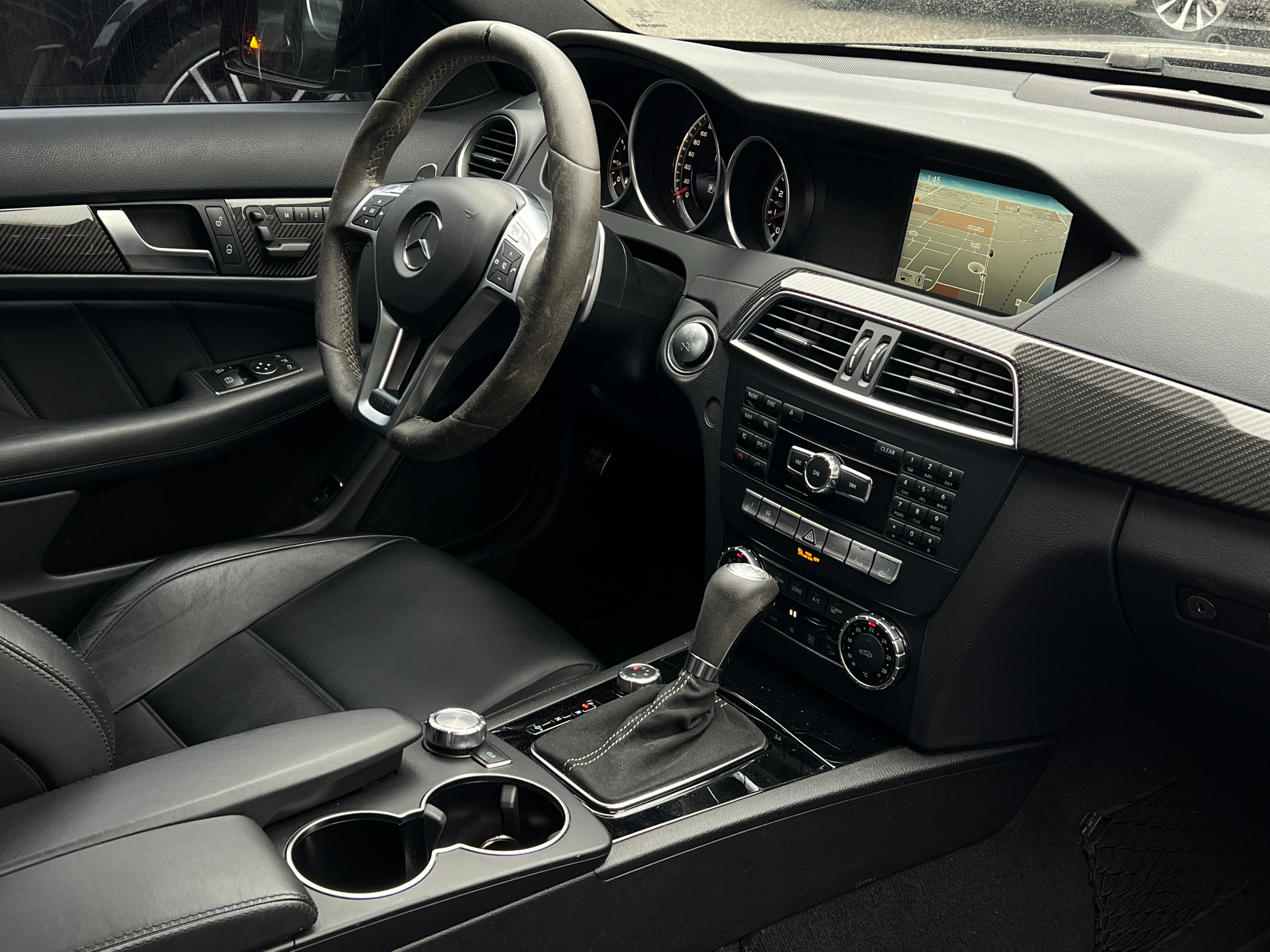 2015 Mercedes-Benz C63 AMG 507 edition 6.2 v8 - Image 11