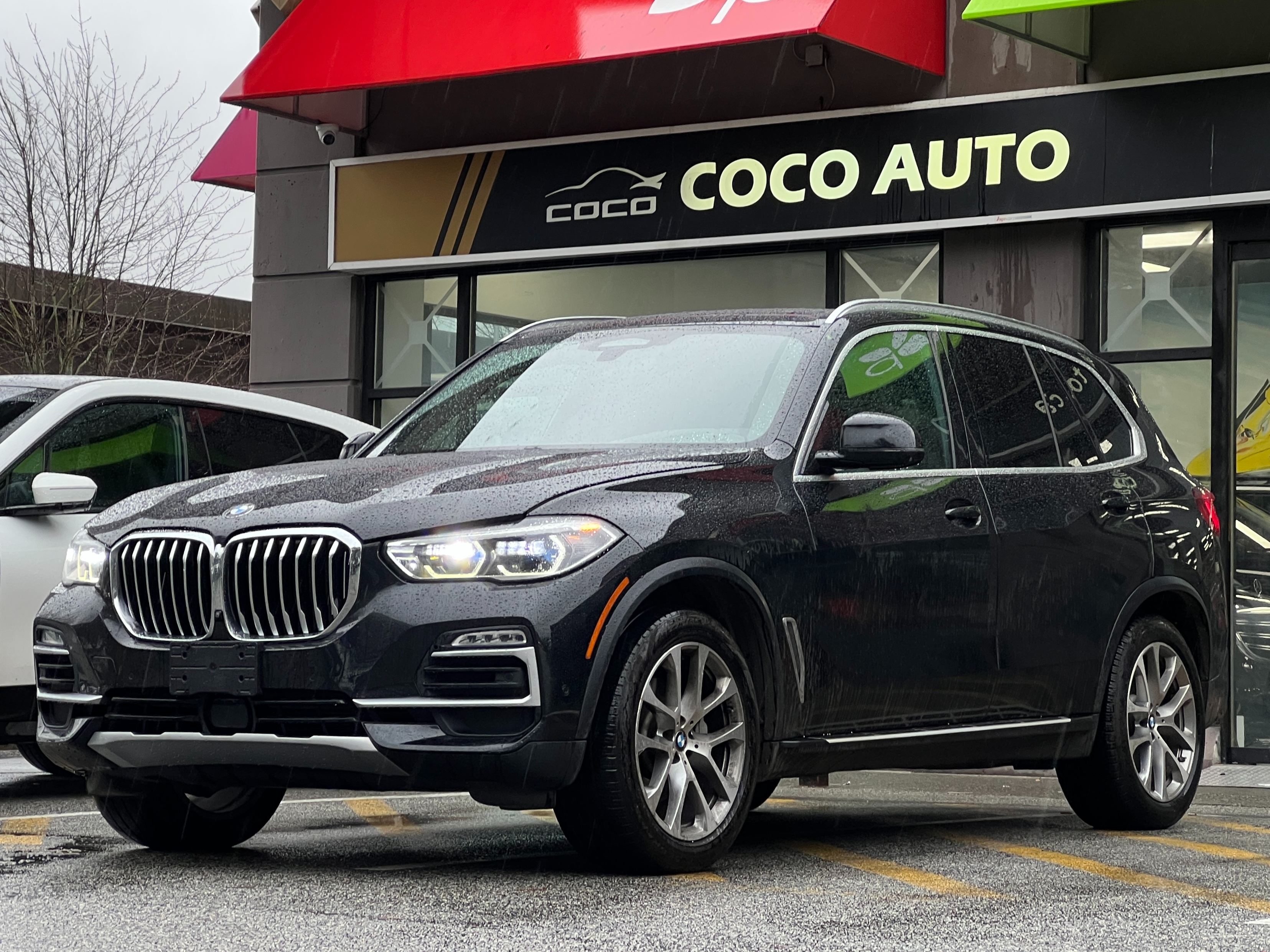 2020 BMW X5 individual x-line | BC Local - Image 4