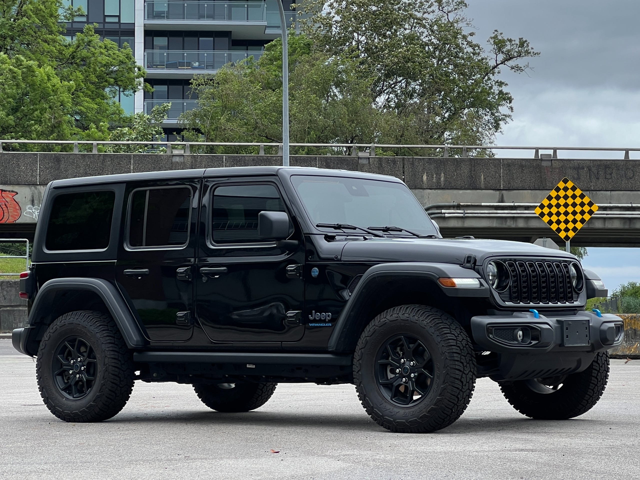 2024 Jeep wrangler sport s 4xe plug-in hybrid | No accident | one owner | BC local - Image 2