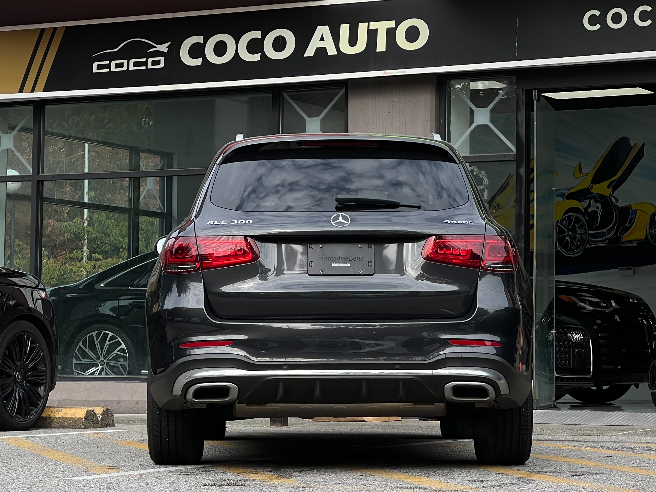 2020 Mercedes-Benz glc300  - Image 5