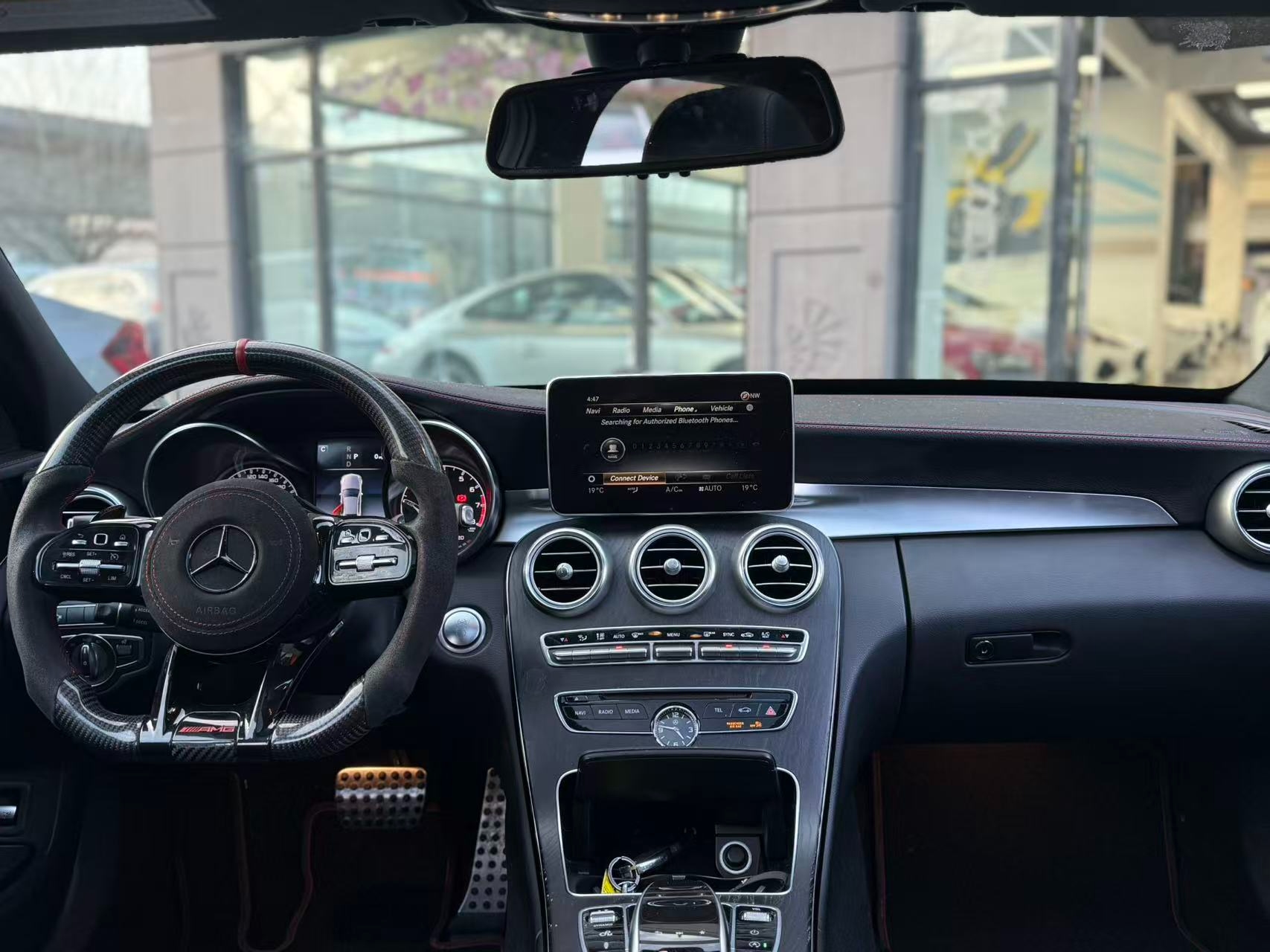 2018 Mercedes-Benz C-Class - Image 13