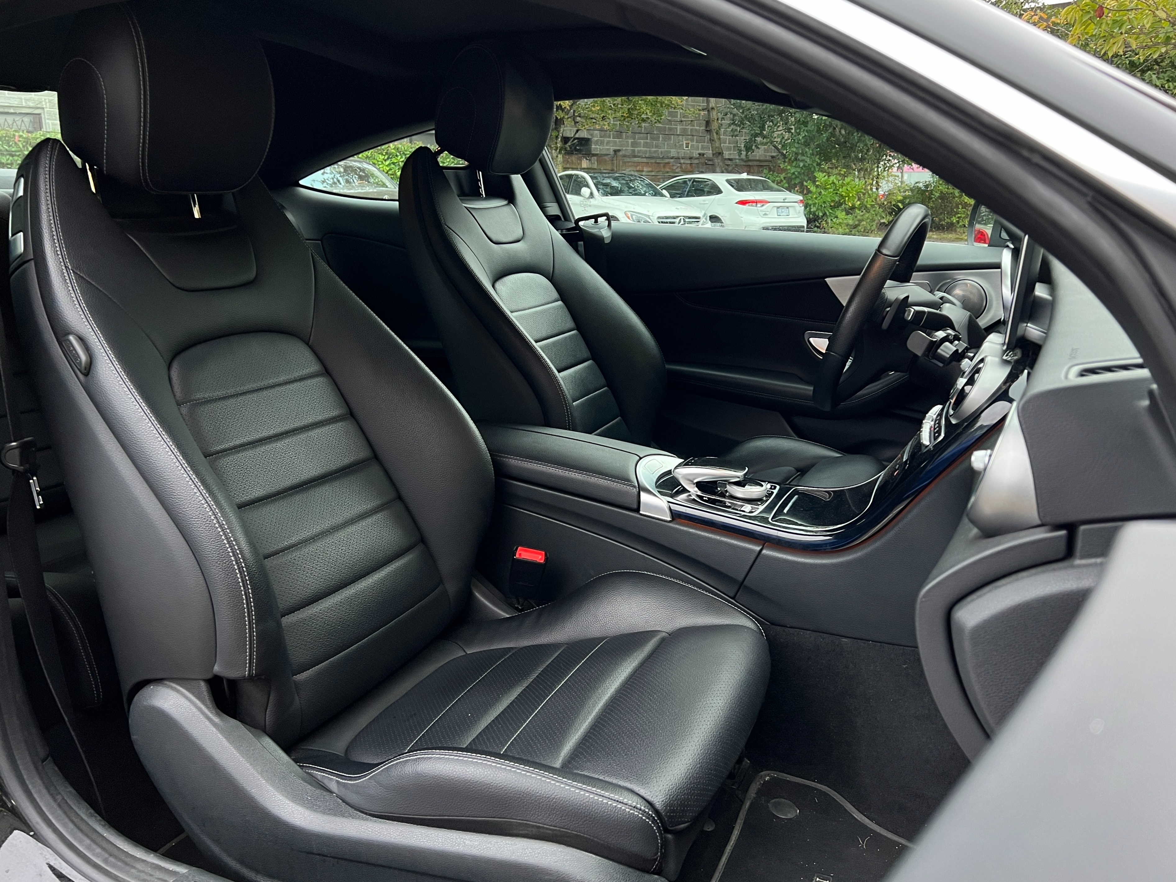 2017 Mercedes-Benz C300 - Image 12