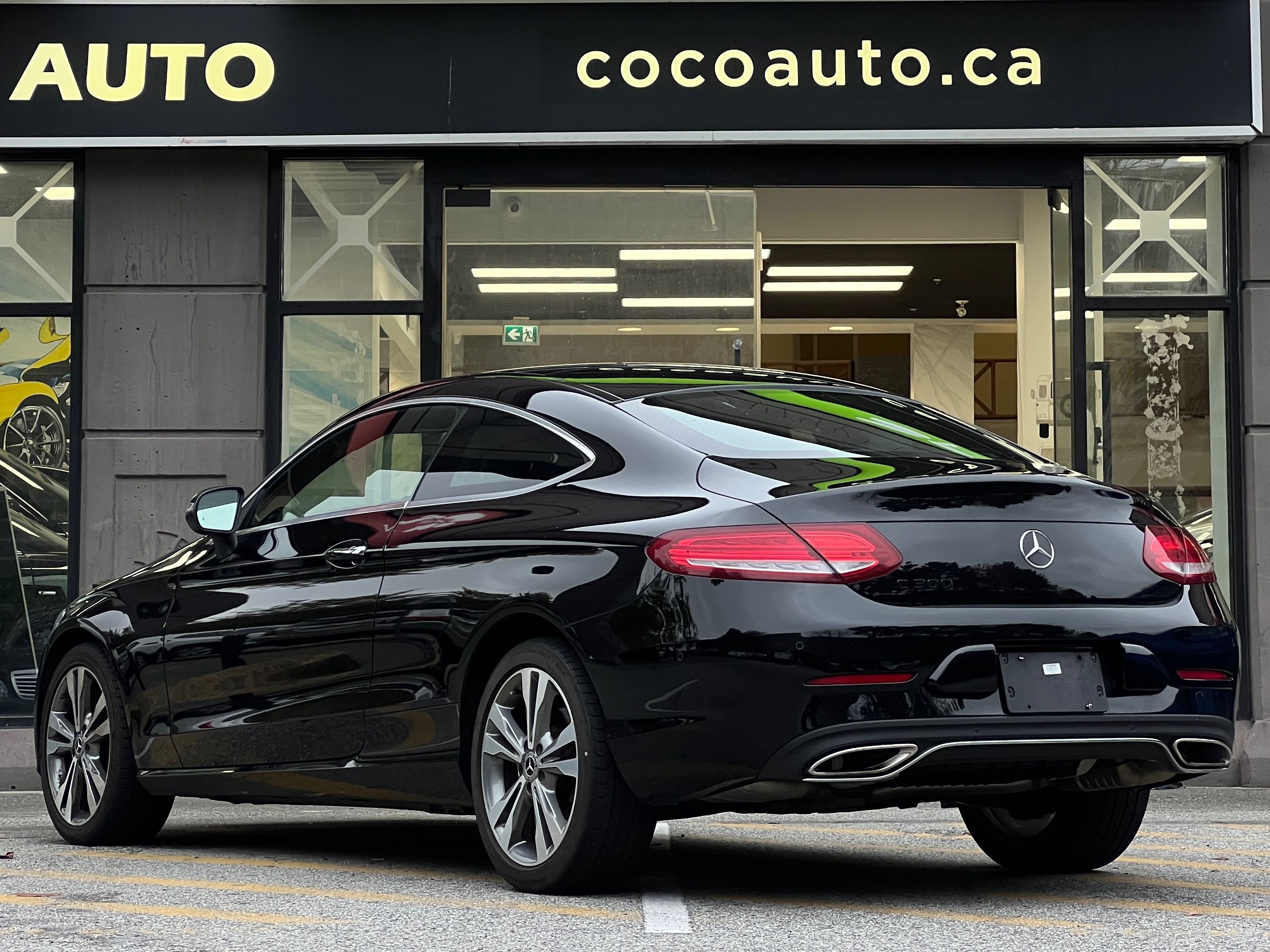 2017 Mercedes-Benz C300 - Image 6