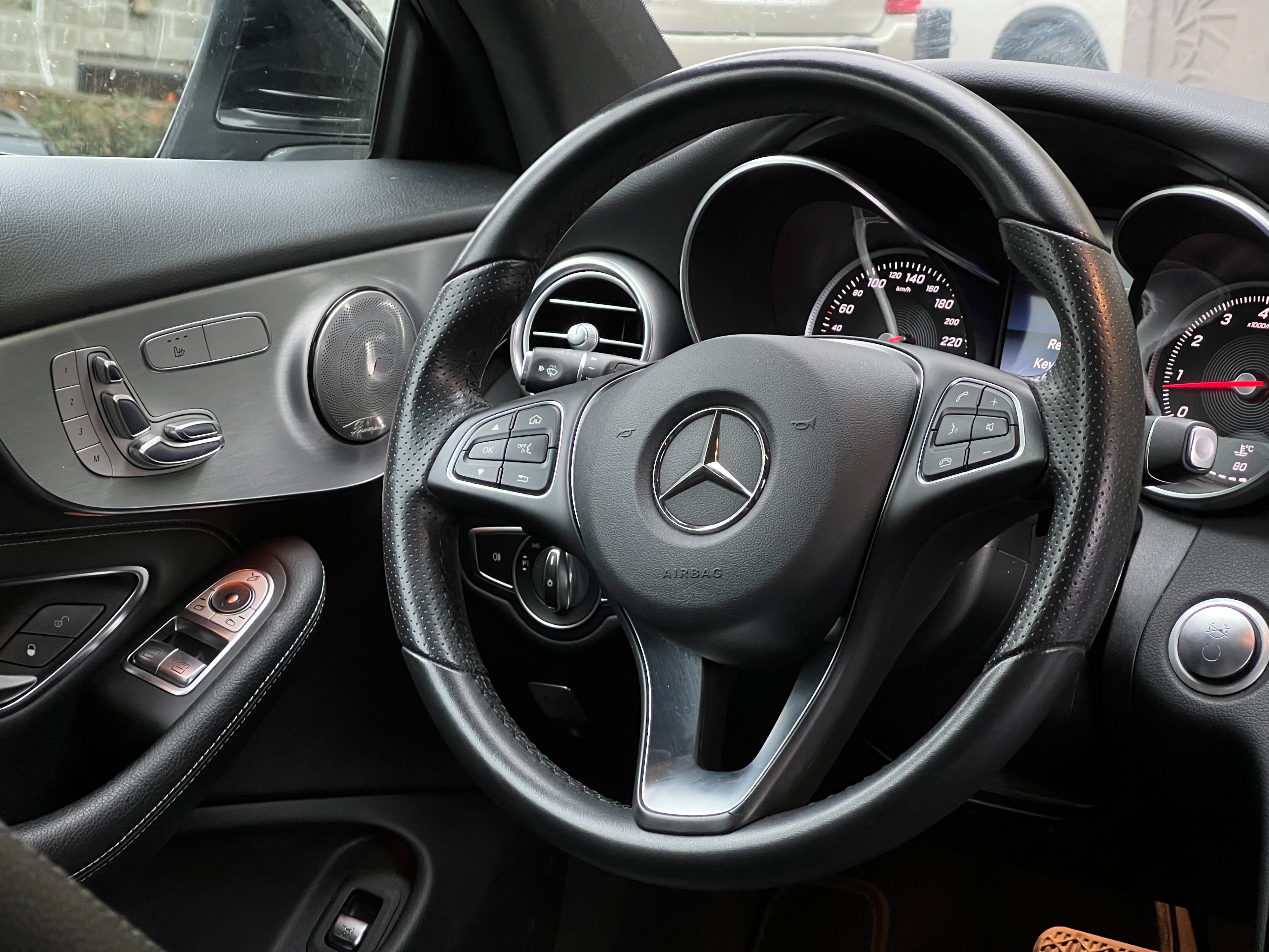 2017 Mercedes-Benz C300 - Image 14