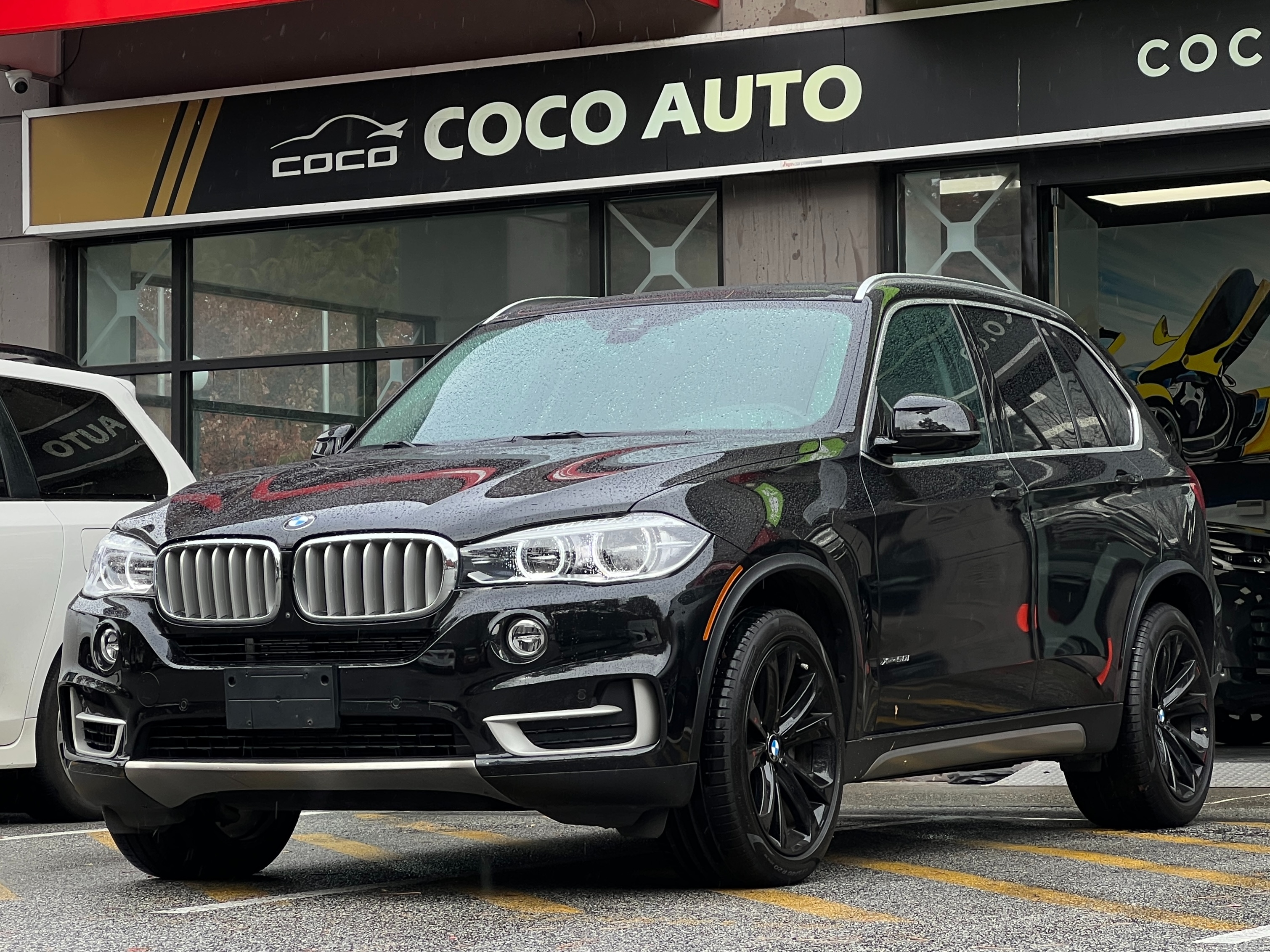 2016 BMW X5 xDrive50i ｜ No accident | BC Local - Image 4